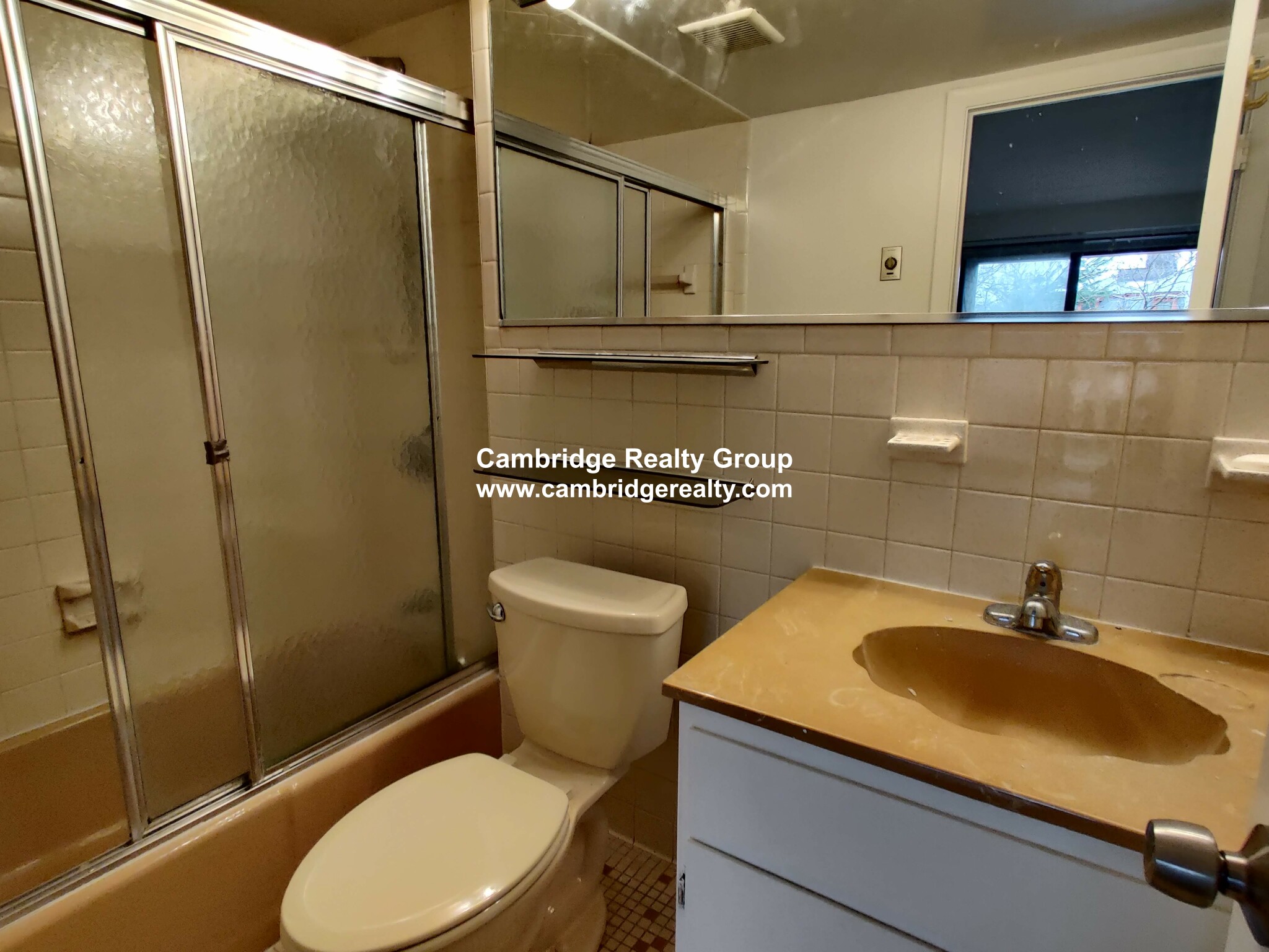 2 bed, 2 bath apartment for rent at 44 Concord Ave Unit 305, Harvard Square — photo 7 of 17