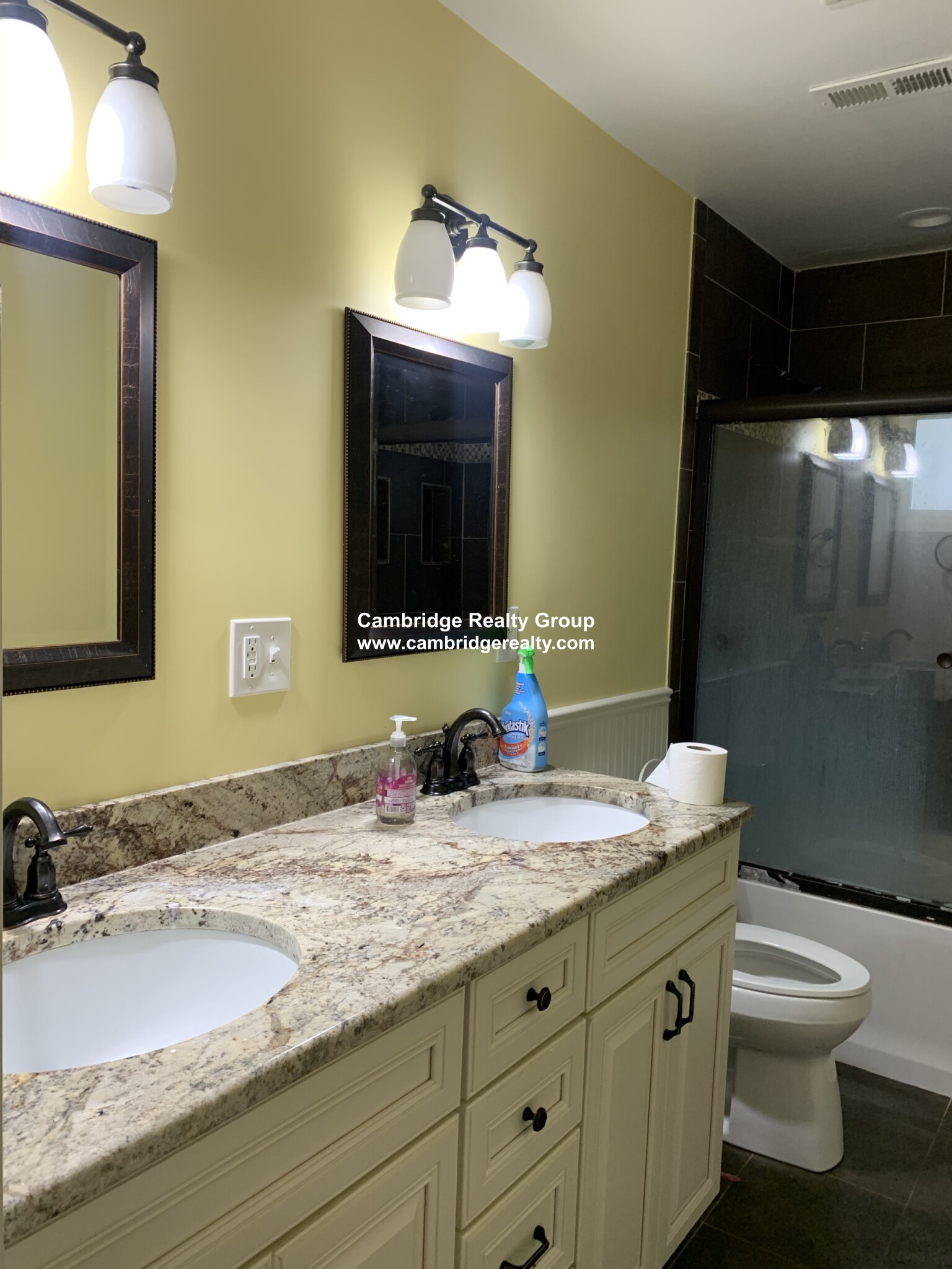 2 bed, 1.5 bath apartment for rent at 28 Surrey St Unit 3, Harvard Square — photo 14 of 25