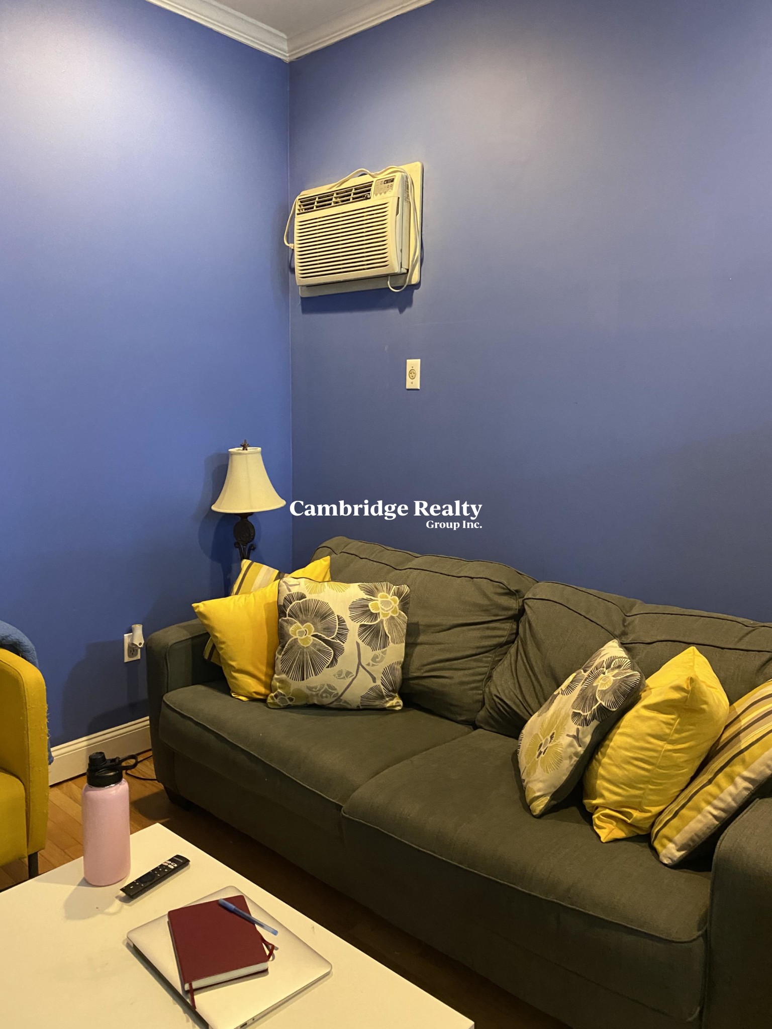 44 Edgar Ave, Magoun Square