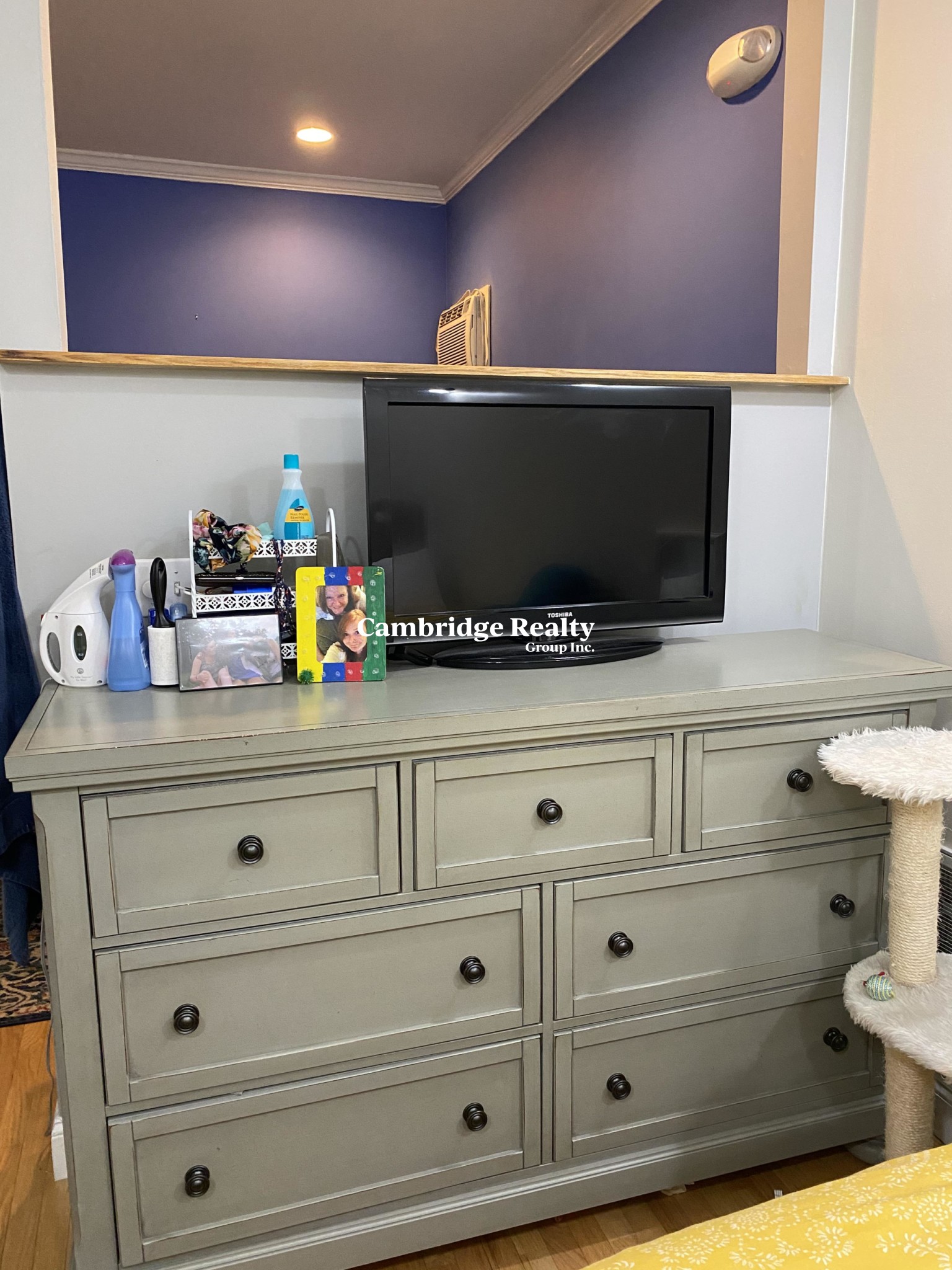 44 Edgar Ave, Magoun Square