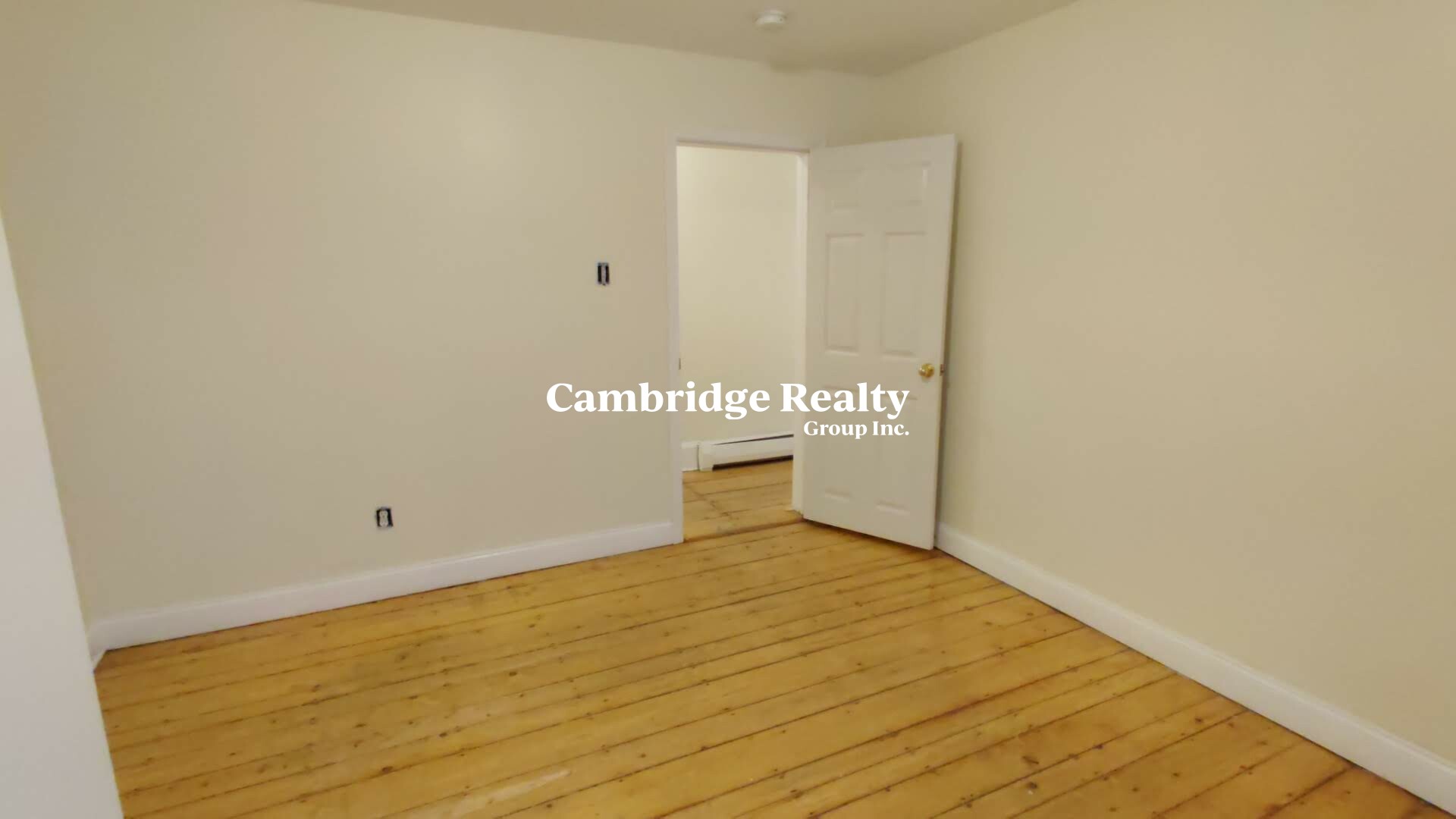 64 Pleasant St, Cambridgeport