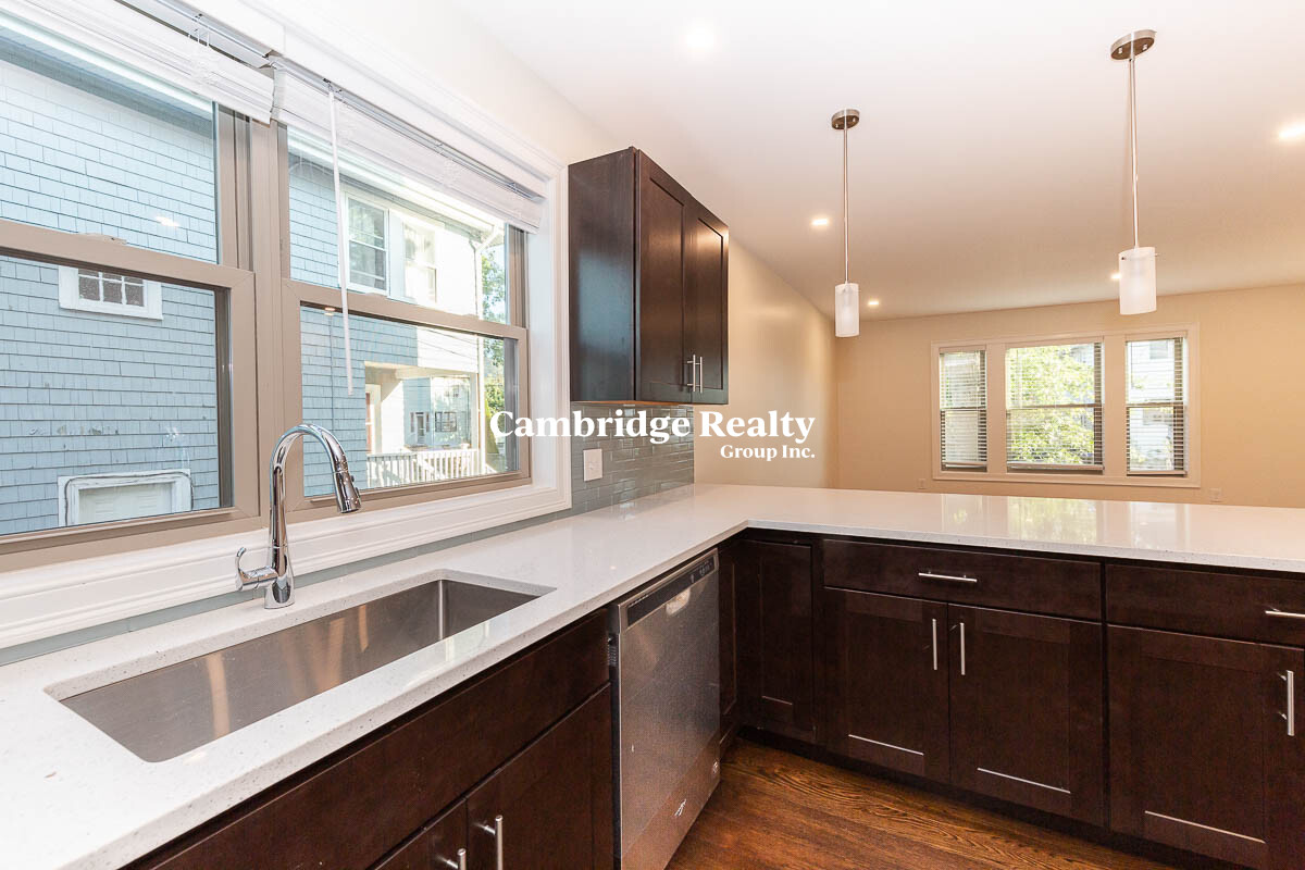 27 29 First St, Medford