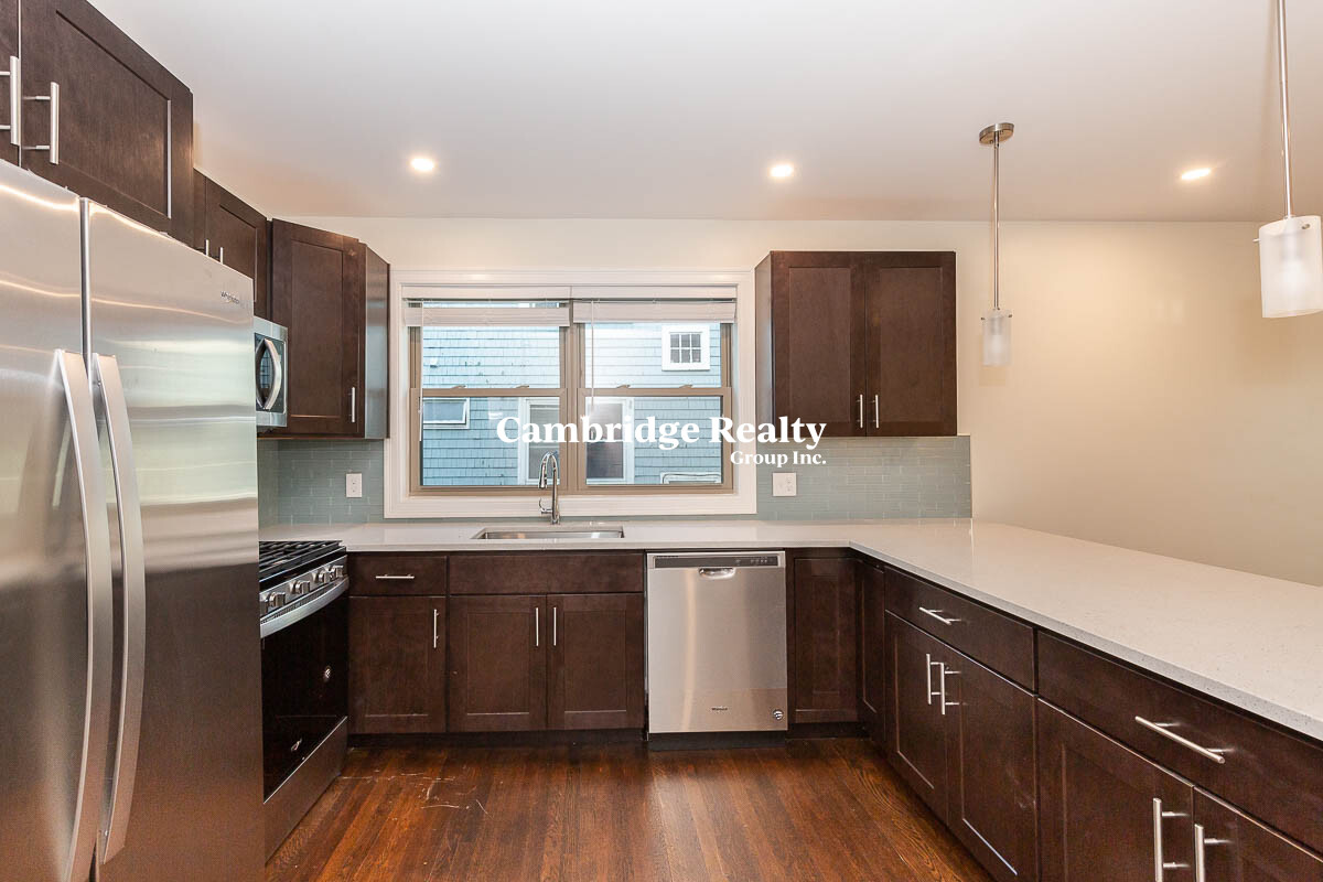 27 29 First St, Medford