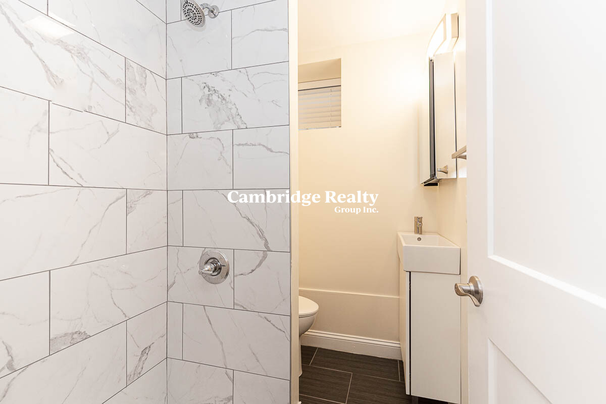 27 29 First St, Medford