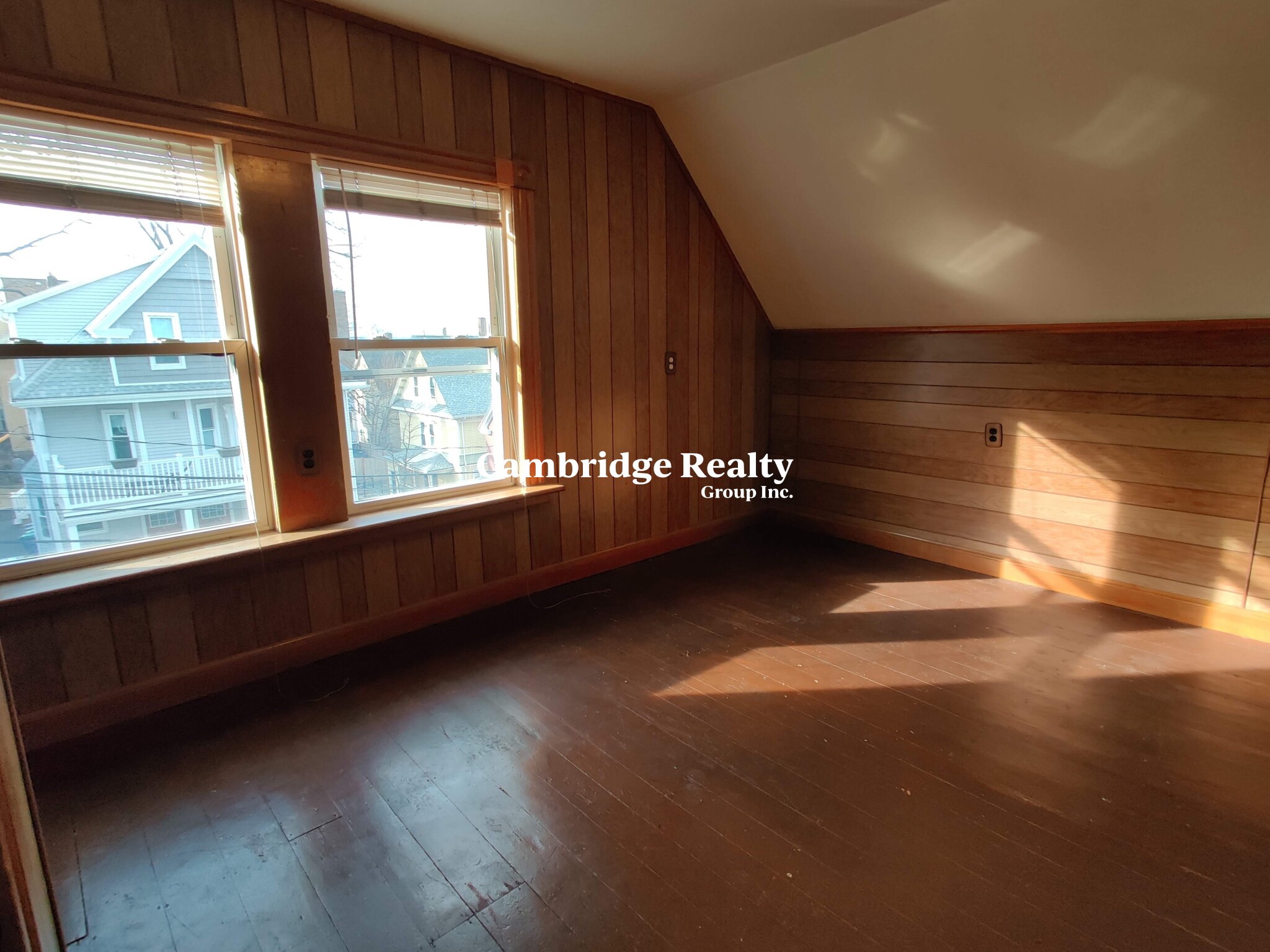 5 bed, 2 bath apartment for rent at 115 Porter St Unit 2, Powder House Square — photo 10 of 22