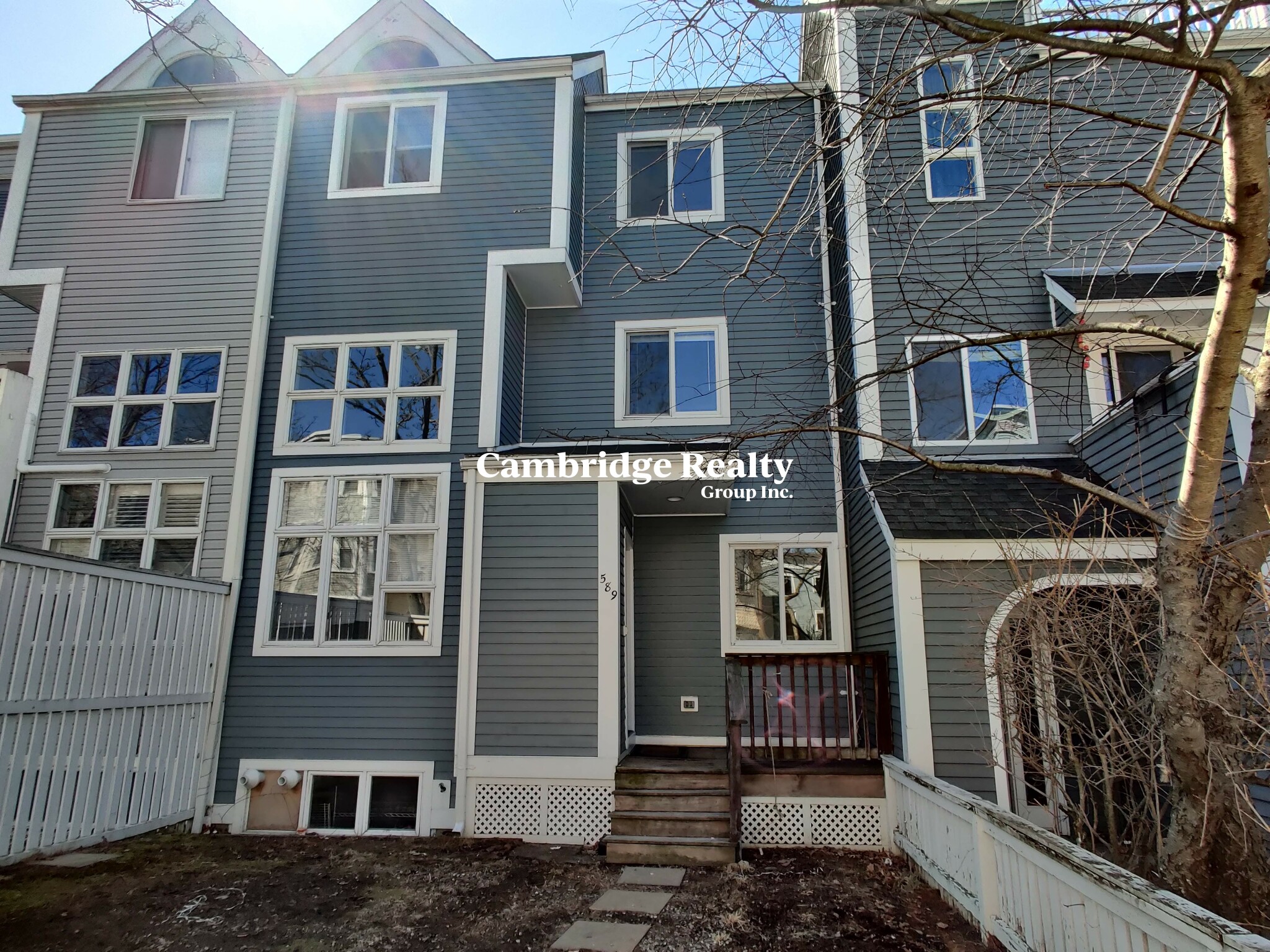 589 Putnam Ave, Cambridgeport