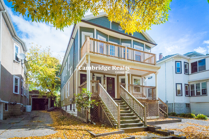 299 301 Alewife Brook Pkwy, West Somerville