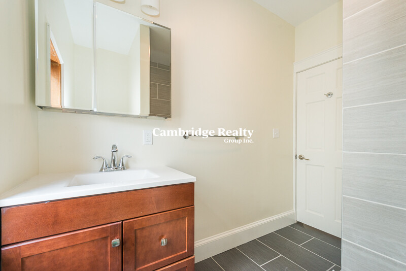 299 301 Alewife Brook Pkwy, West Somerville