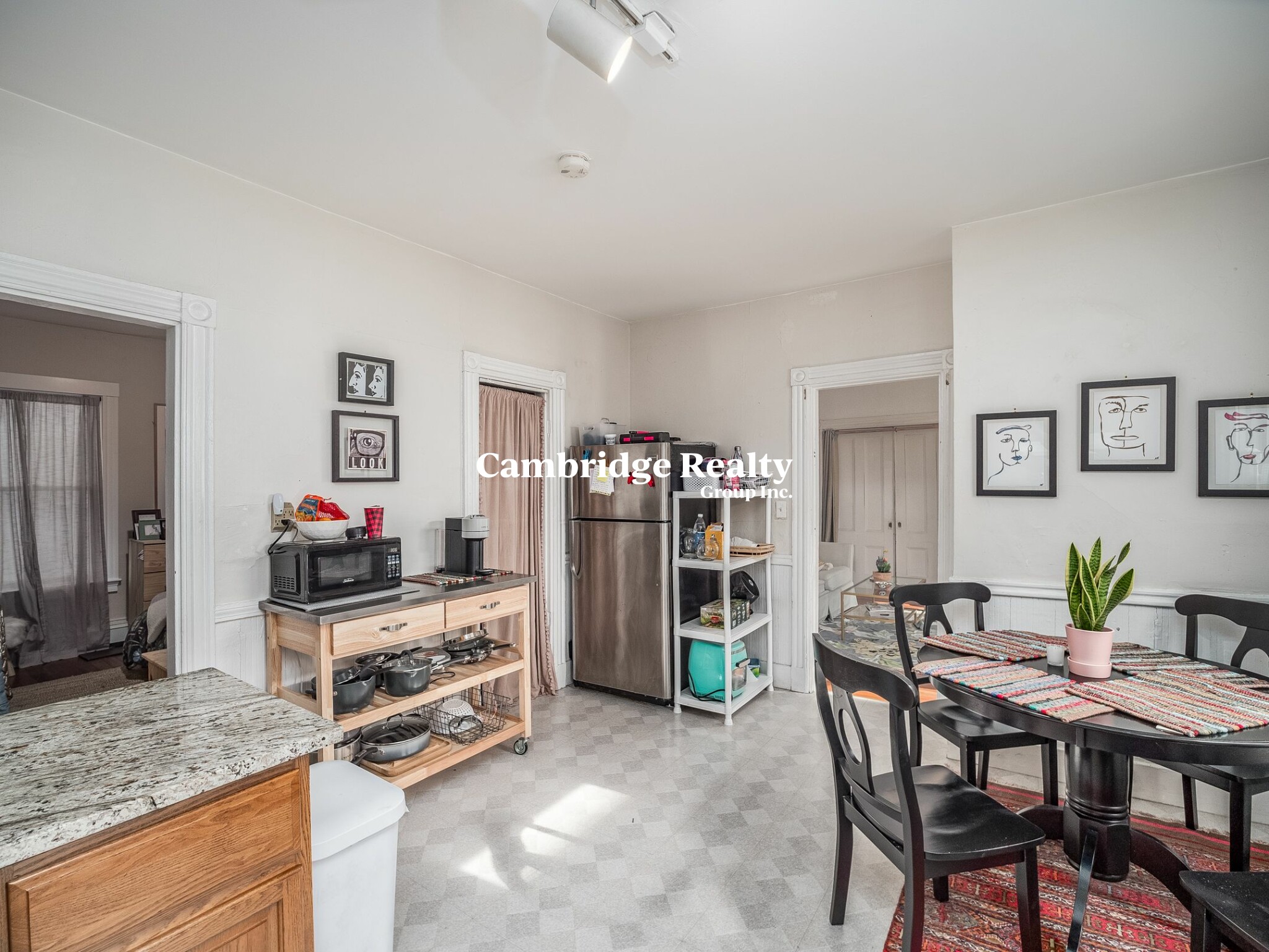 318 Beacon St, Ward Two