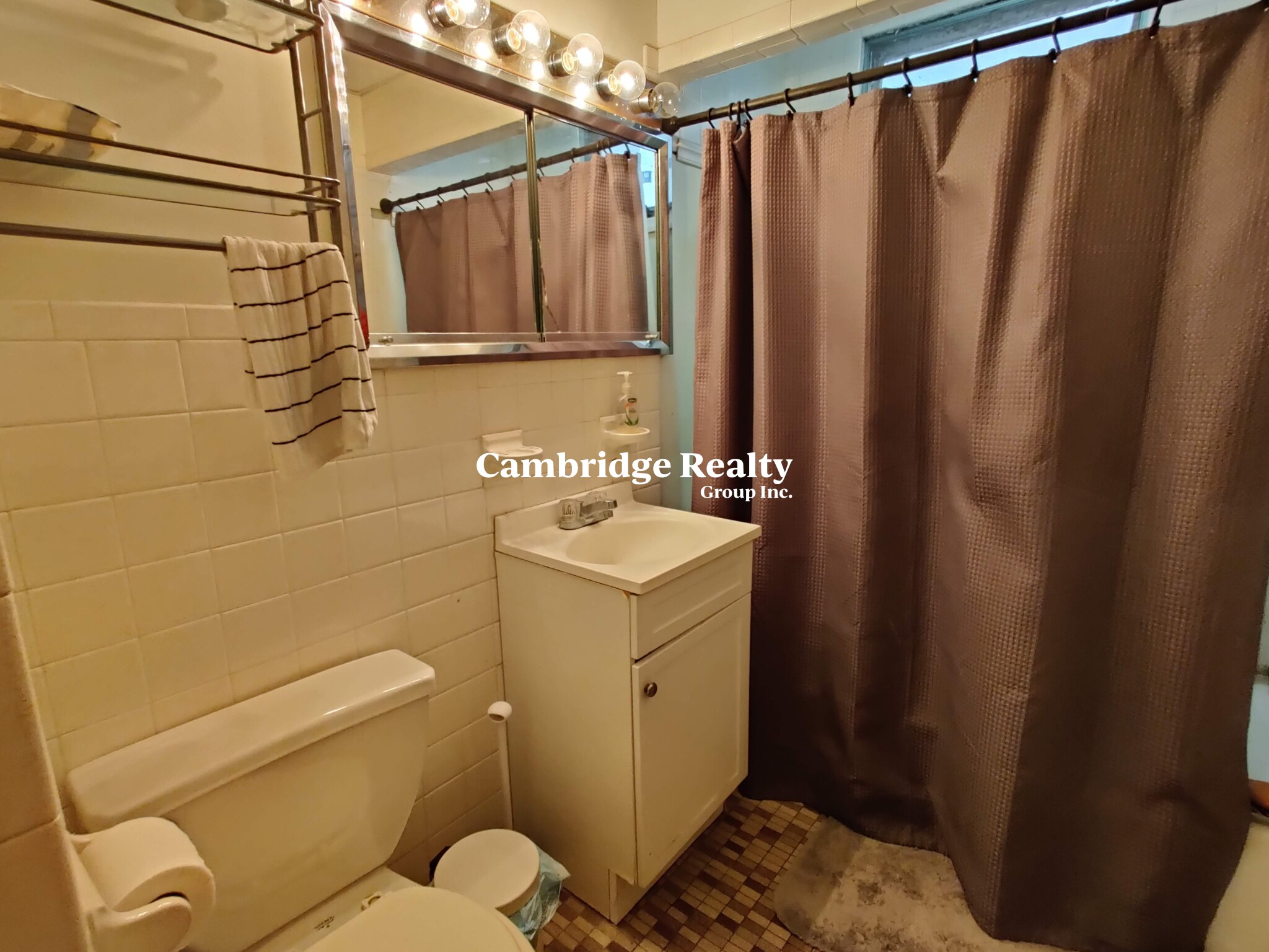 1539 Cambridge St, Mid-Cambridge