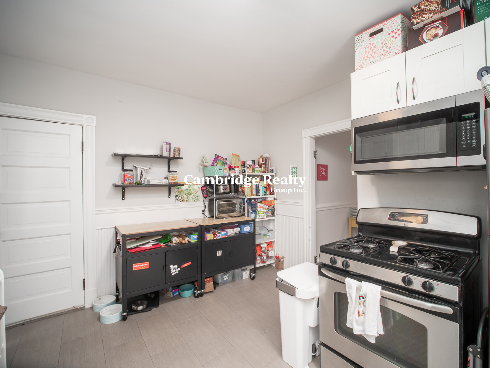 81 Bristol Rd, Medford