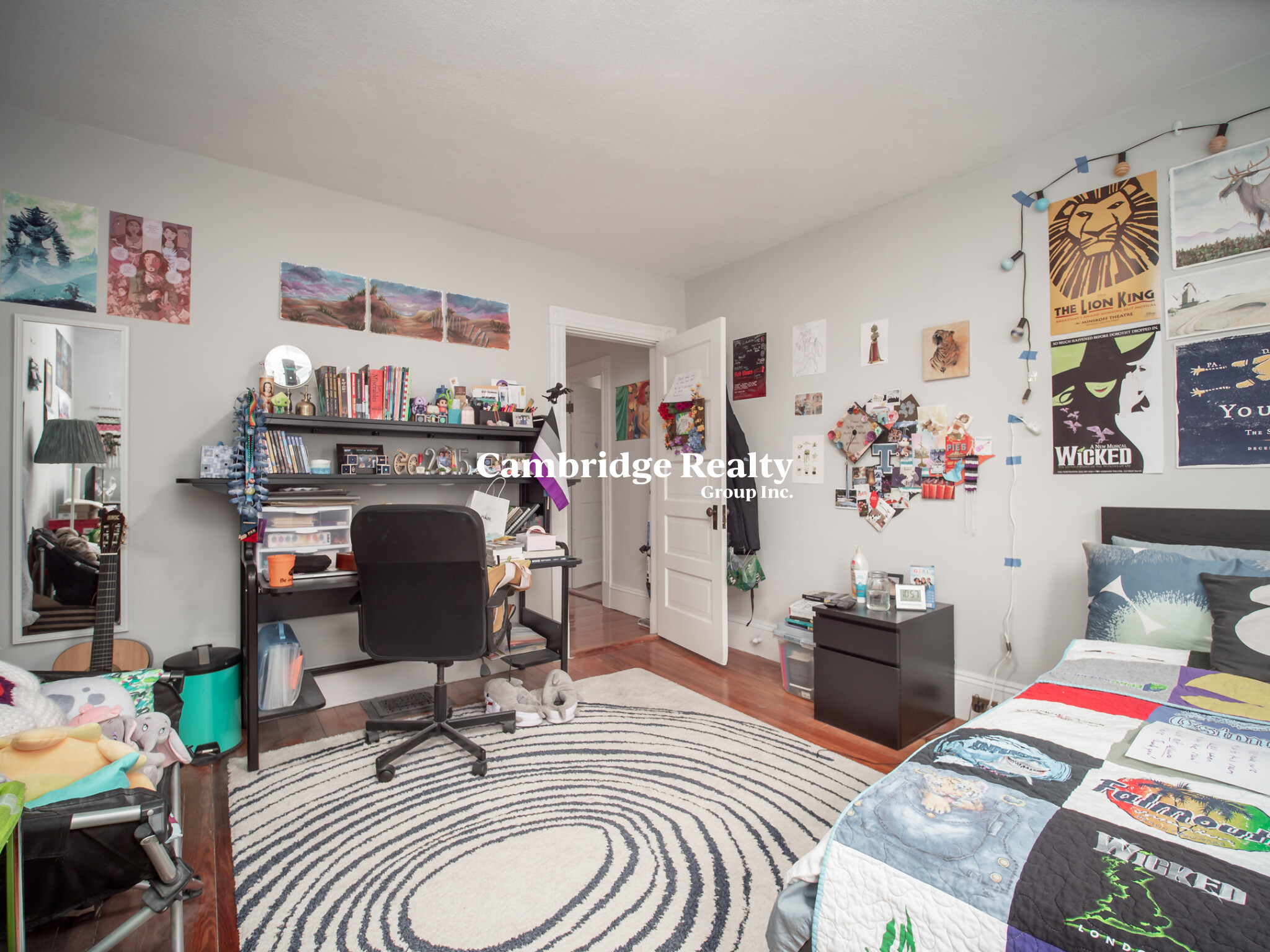 81 Bristol Rd, Medford