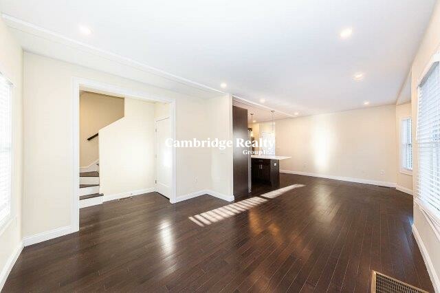 5 Malvern Ter, South Medford