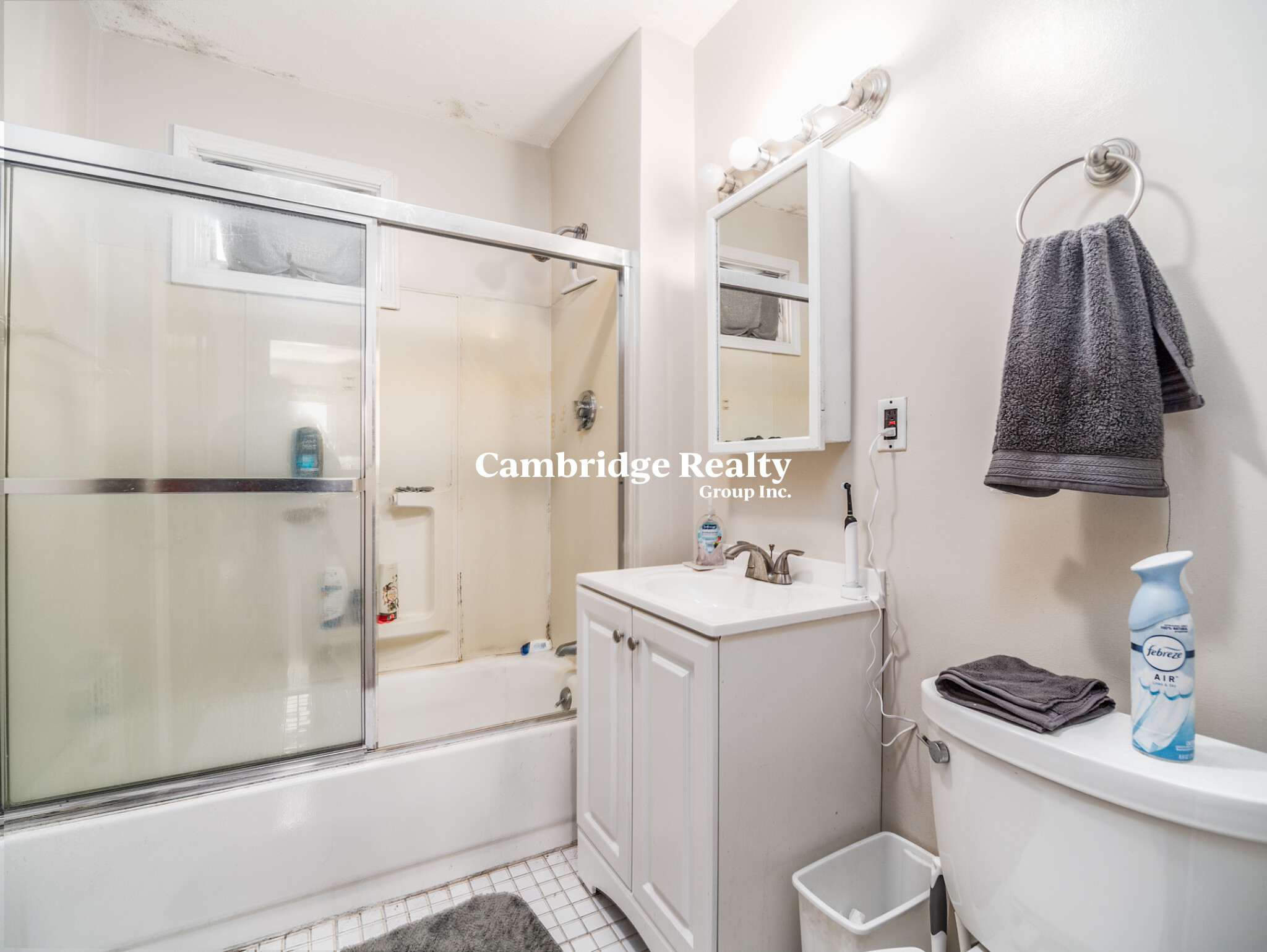 52 Upland Rd, Powderhouse