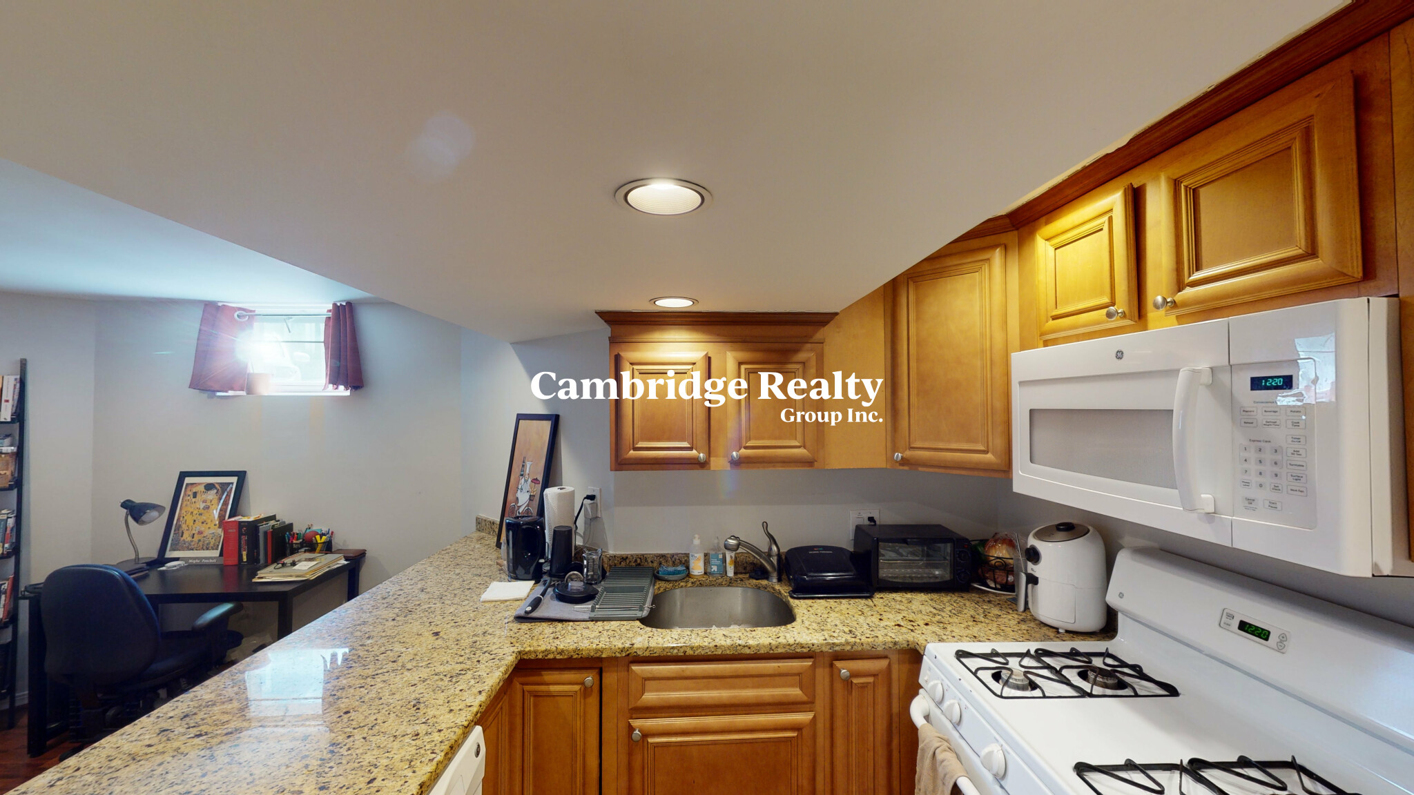 9 Ashton Pl, Mid-Cambridge