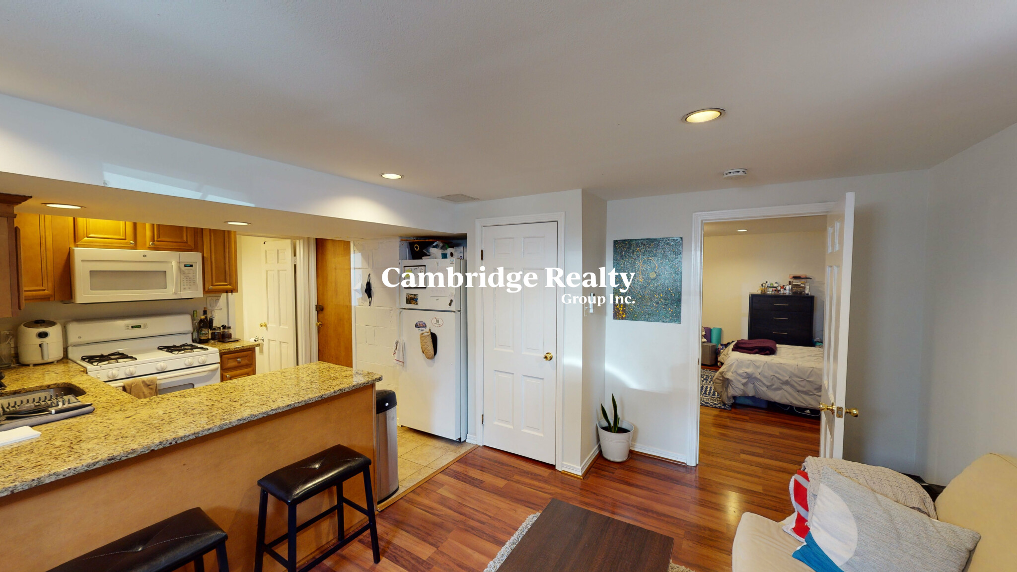 9 Ashton Pl, Mid-Cambridge