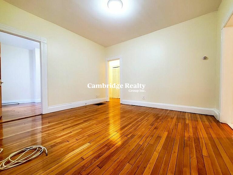 185 Beacon St, Ward Two