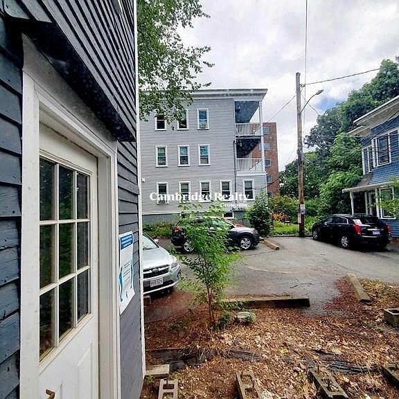 185 Beacon St, Ward Two