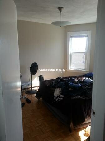 70 Willow St, Inman Square