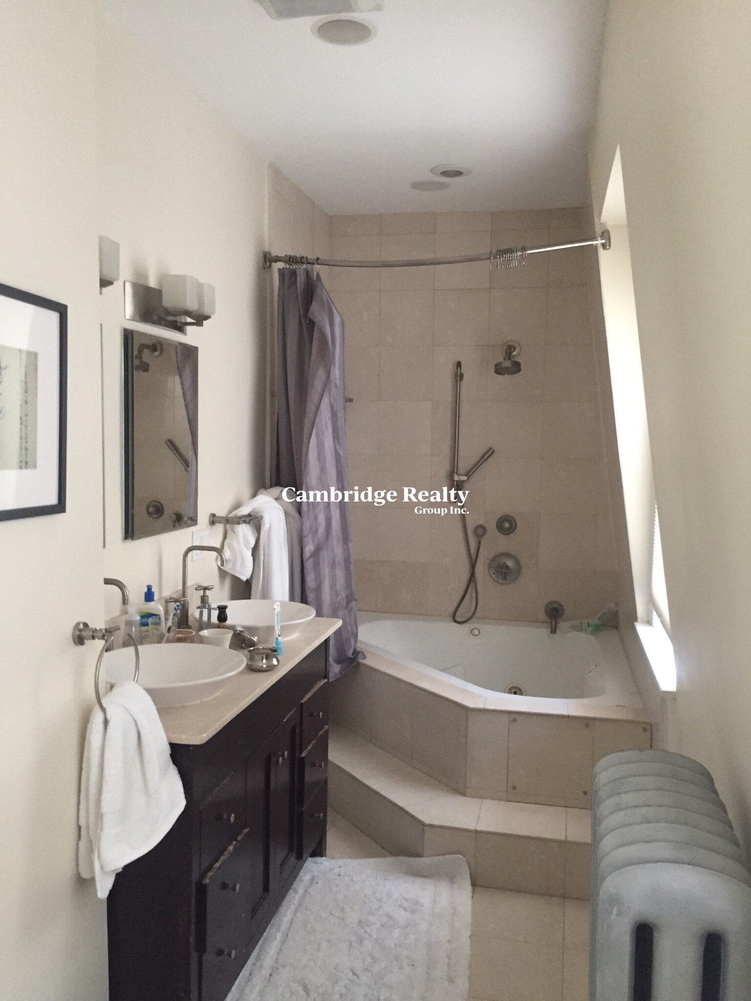 2.5 bed, 1 bath apartment for rent at 61 Columbus Ave Unit 1, Prospect Hill — photo 11 of 13