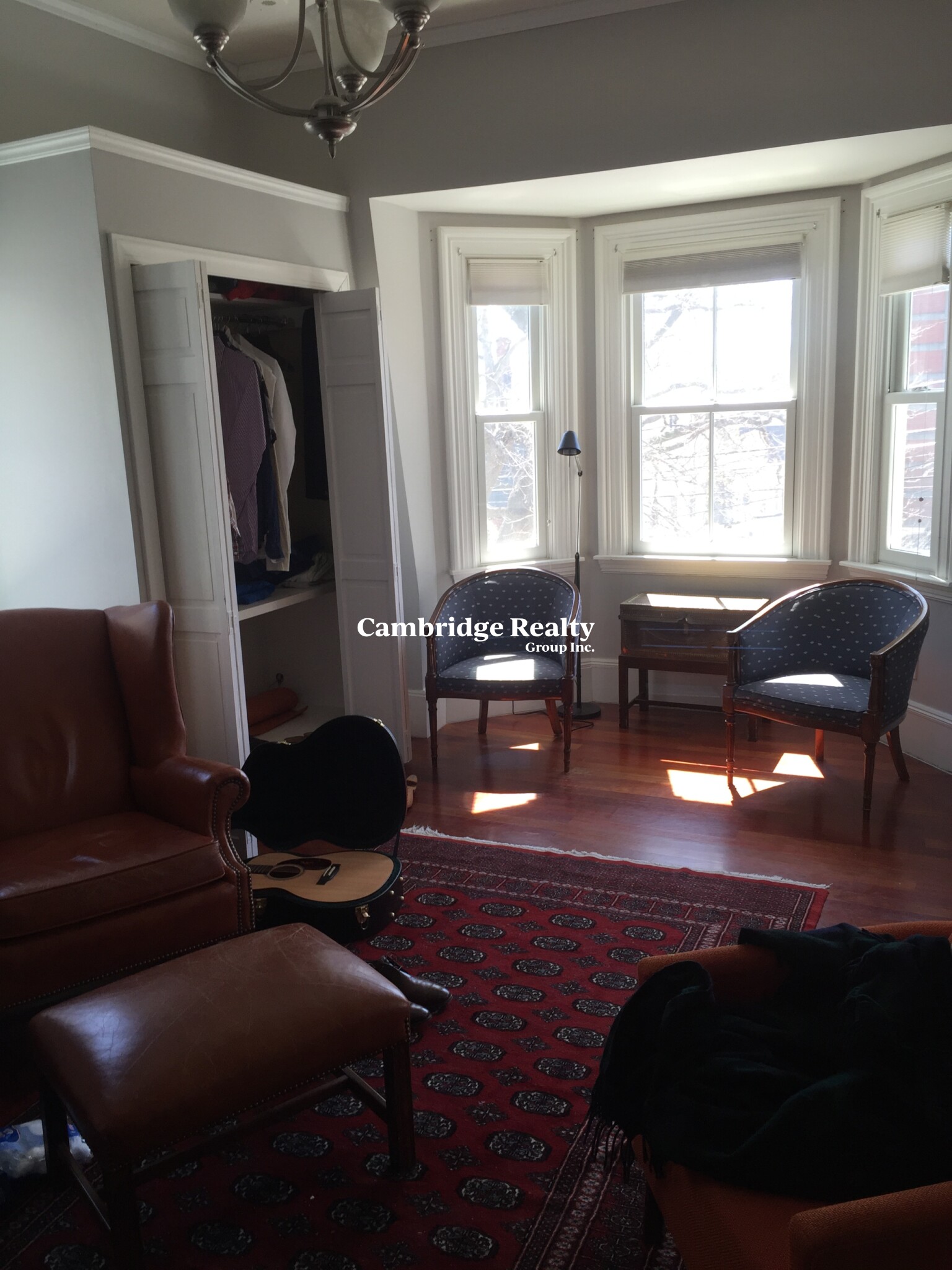 2.5 bed, 1 bath apartment for rent at 61 Columbus Ave Unit 1, Prospect Hill — photo 4 of 13