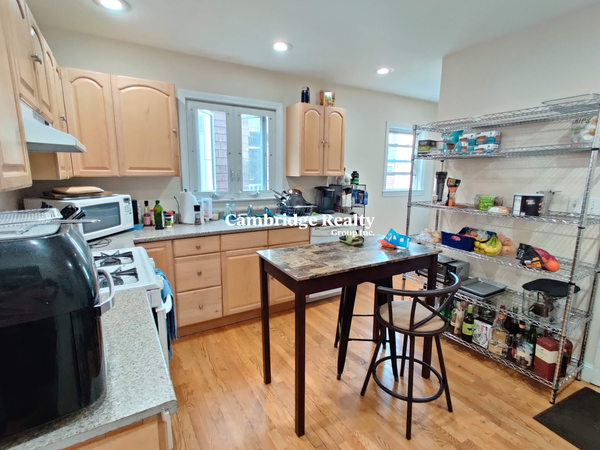 3.5 bed, 1 bath apartment for rent at 1 3 Edgar Ter Unit 2, Winter Hill — photo 4 of 21