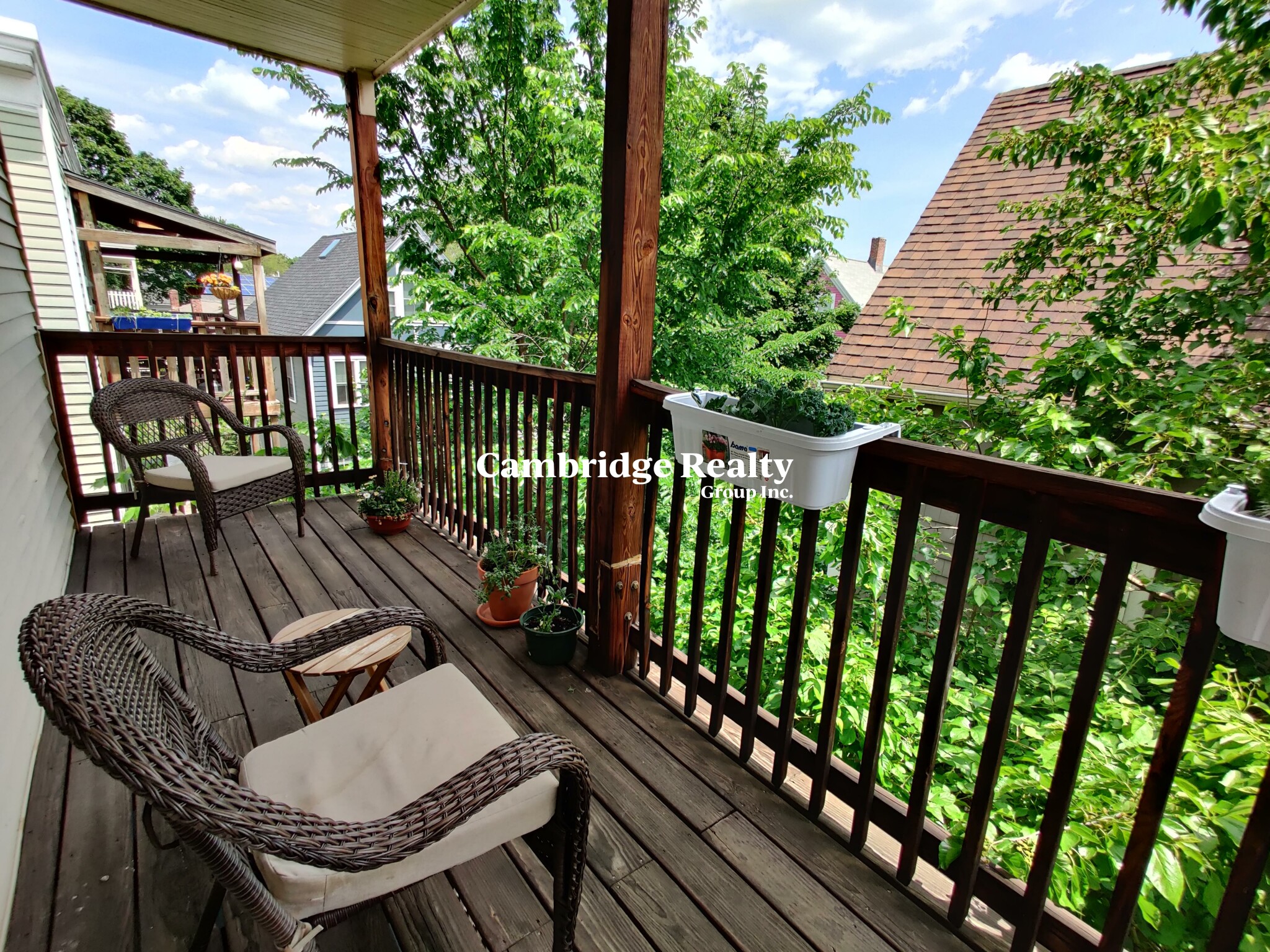 28 Washburn Ave, North Cambridge