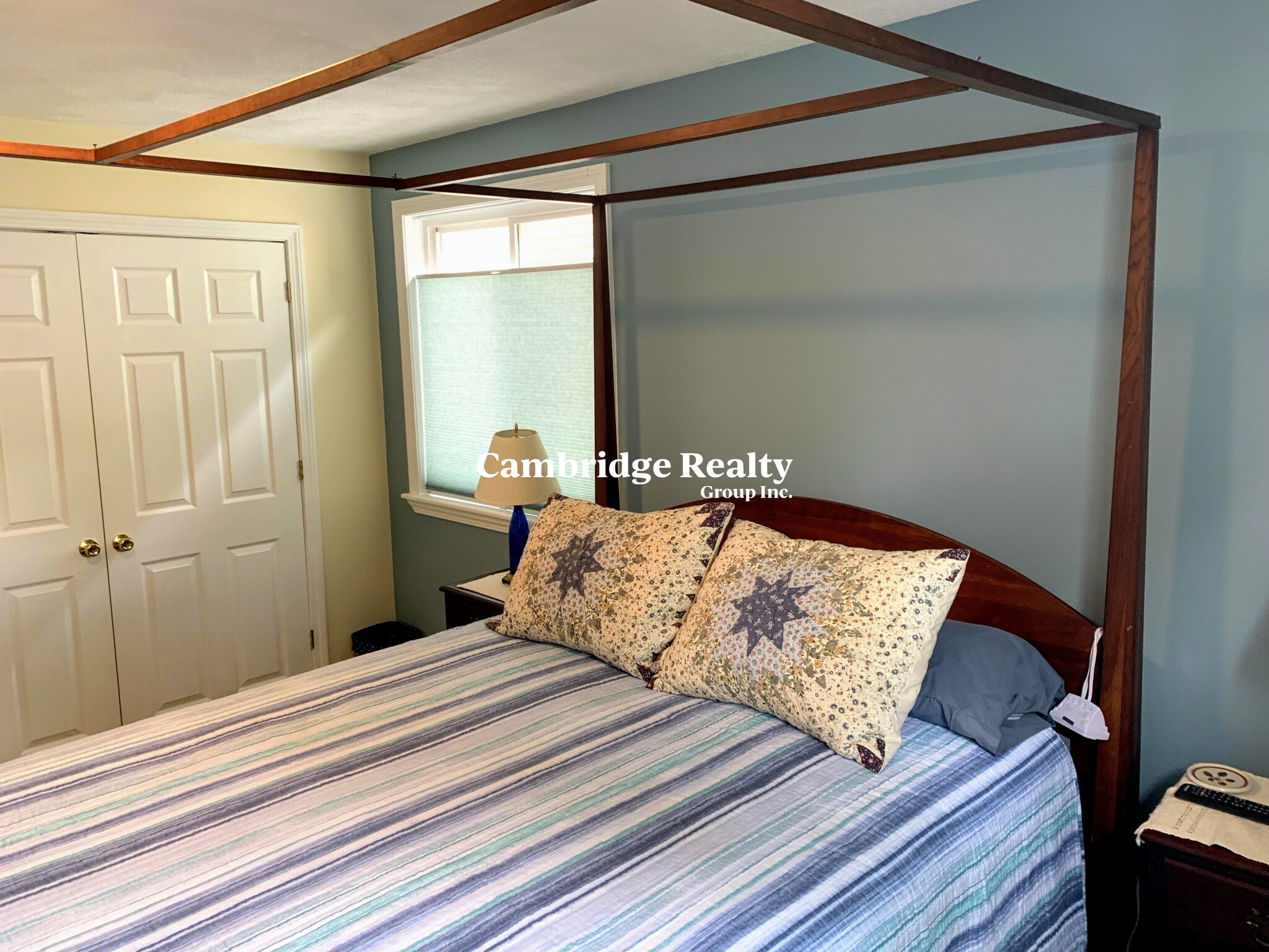 24 Glen St, East Somerville