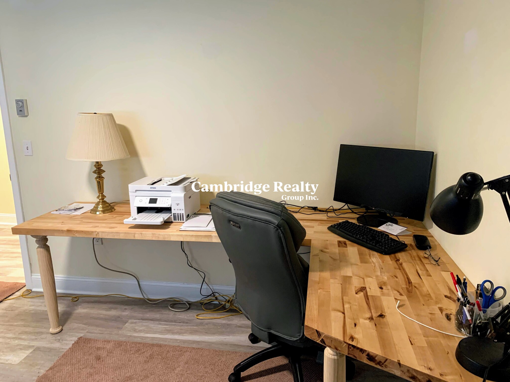 24 Glen St, East Somerville