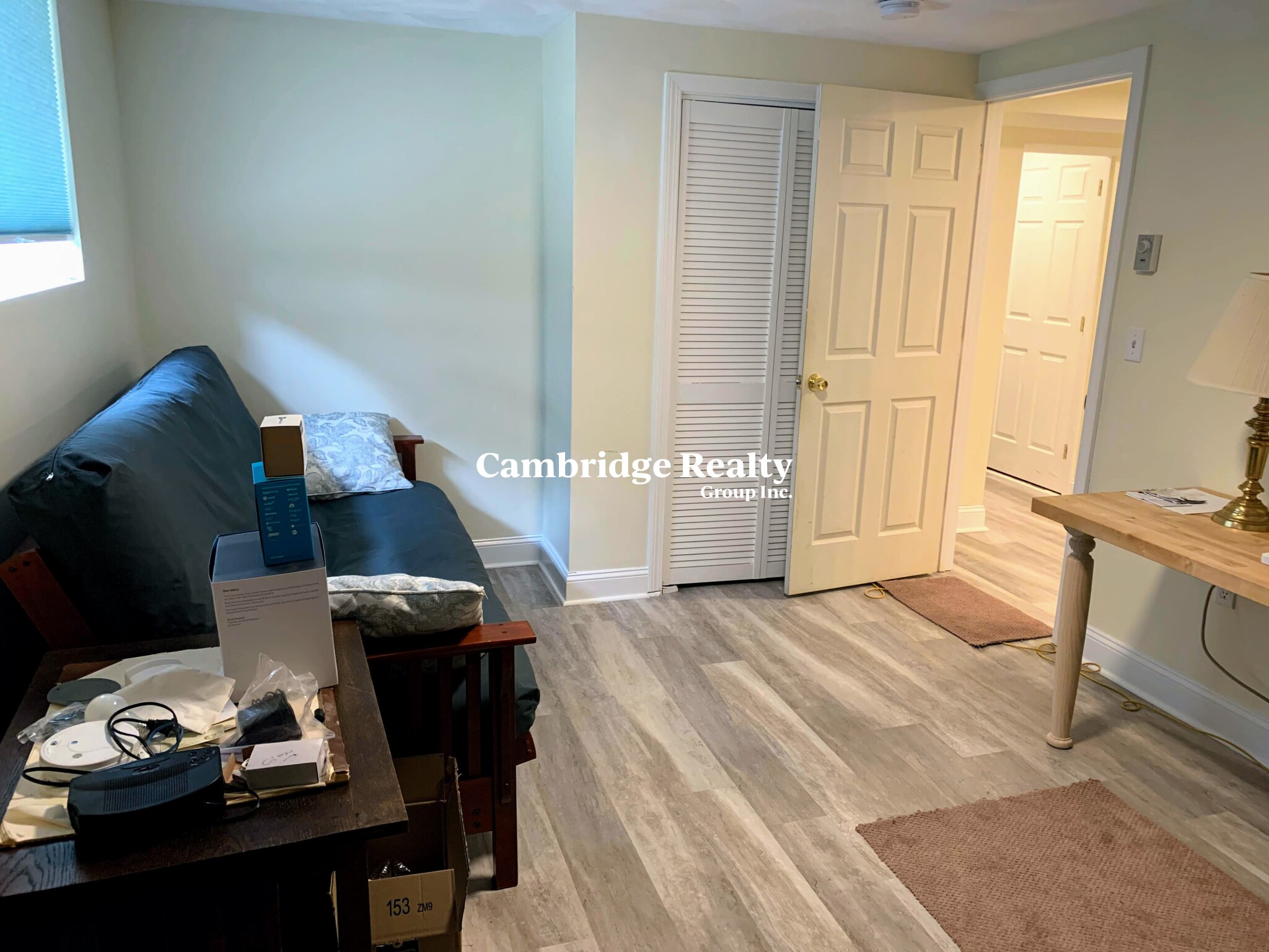 24 Glen St, East Somerville