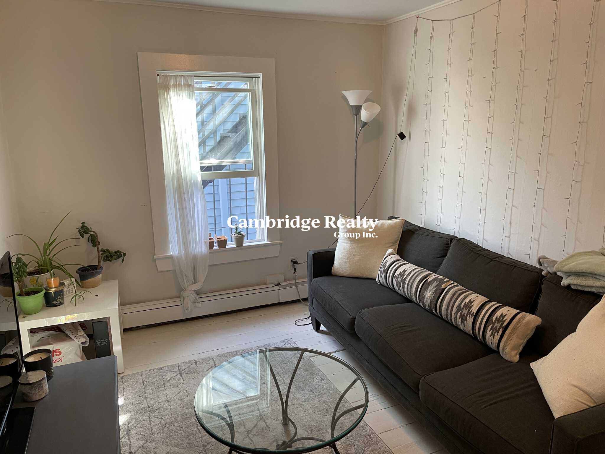 3 bed, 1 bath apartment for rent at 117 Pleasant St Unit 2, Cambridgeport — photo 5 of 11