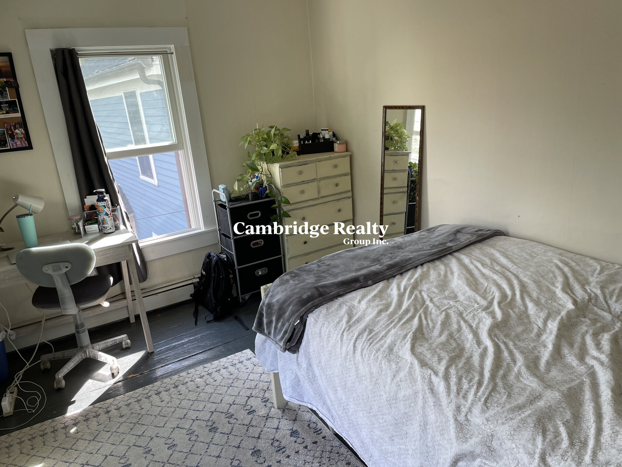 3 bed, 1 bath apartment for rent at 117 Pleasant St Unit 2, Cambridgeport — photo 7 of 11