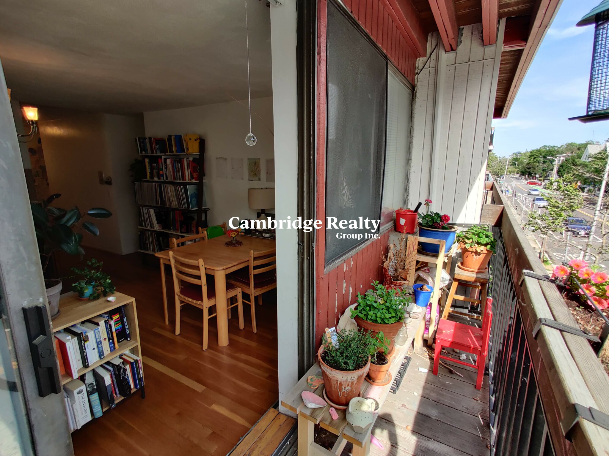 1643 Cambridge St, Harvard Square