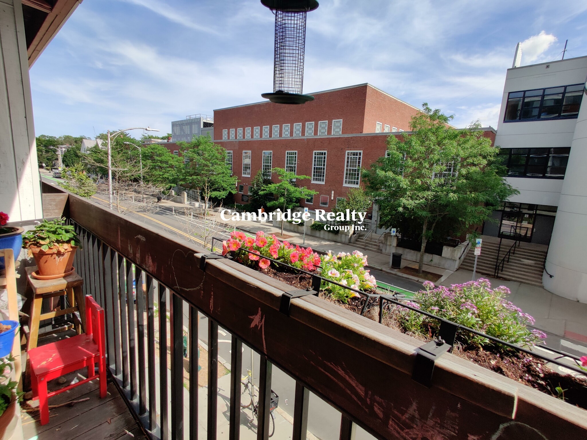 1643 Cambridge St, Harvard Square