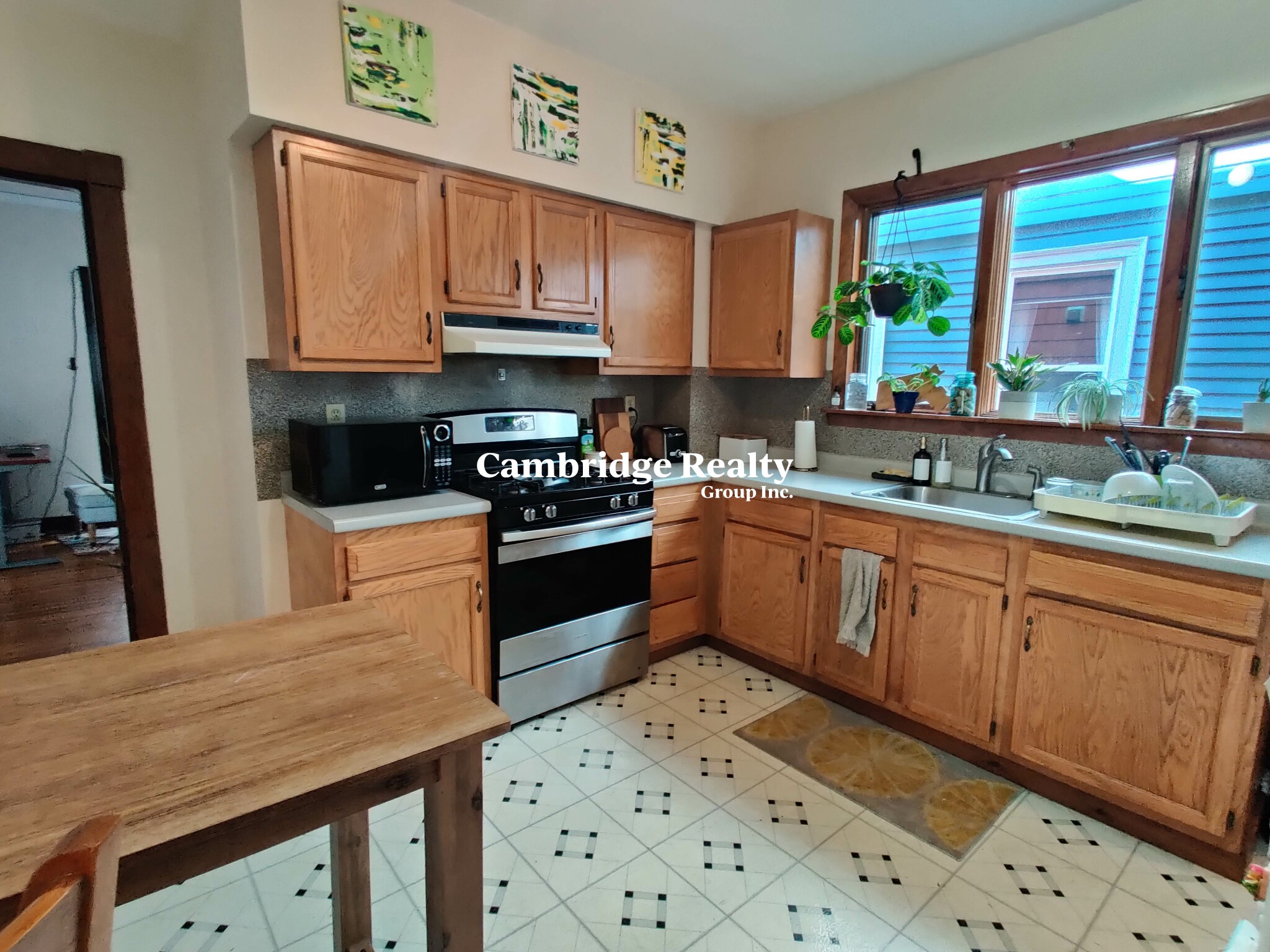 56 Pearl St, Cambridgeport