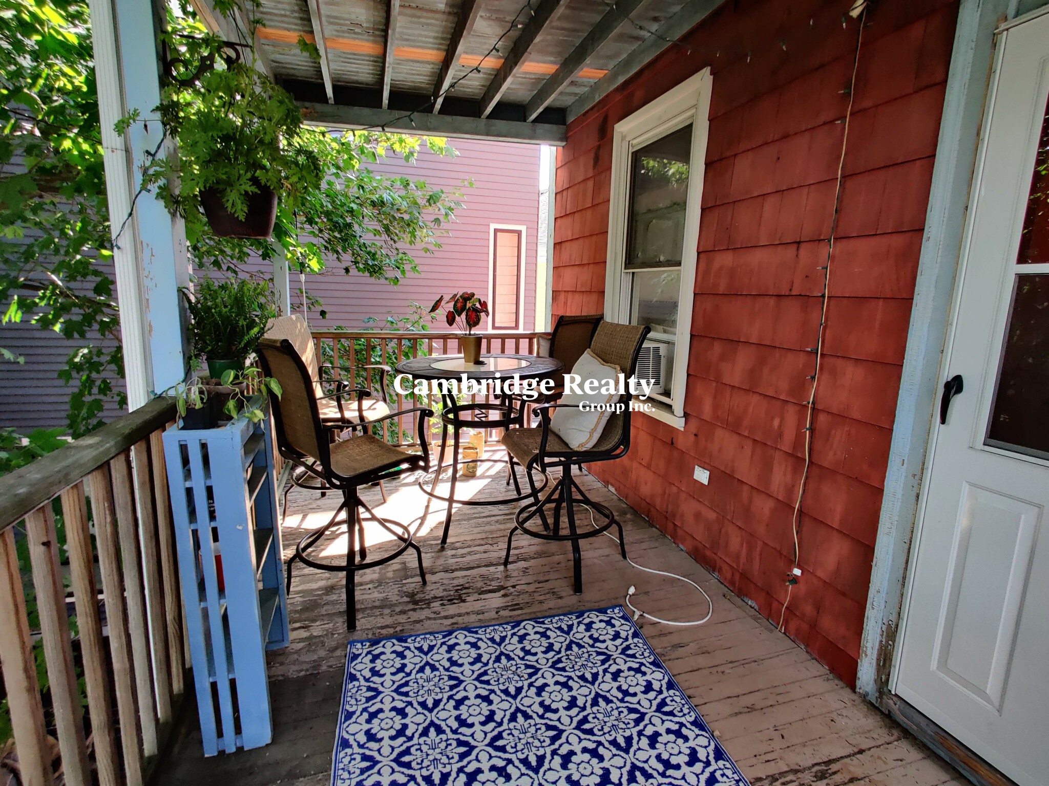 56 Pearl St, Cambridgeport