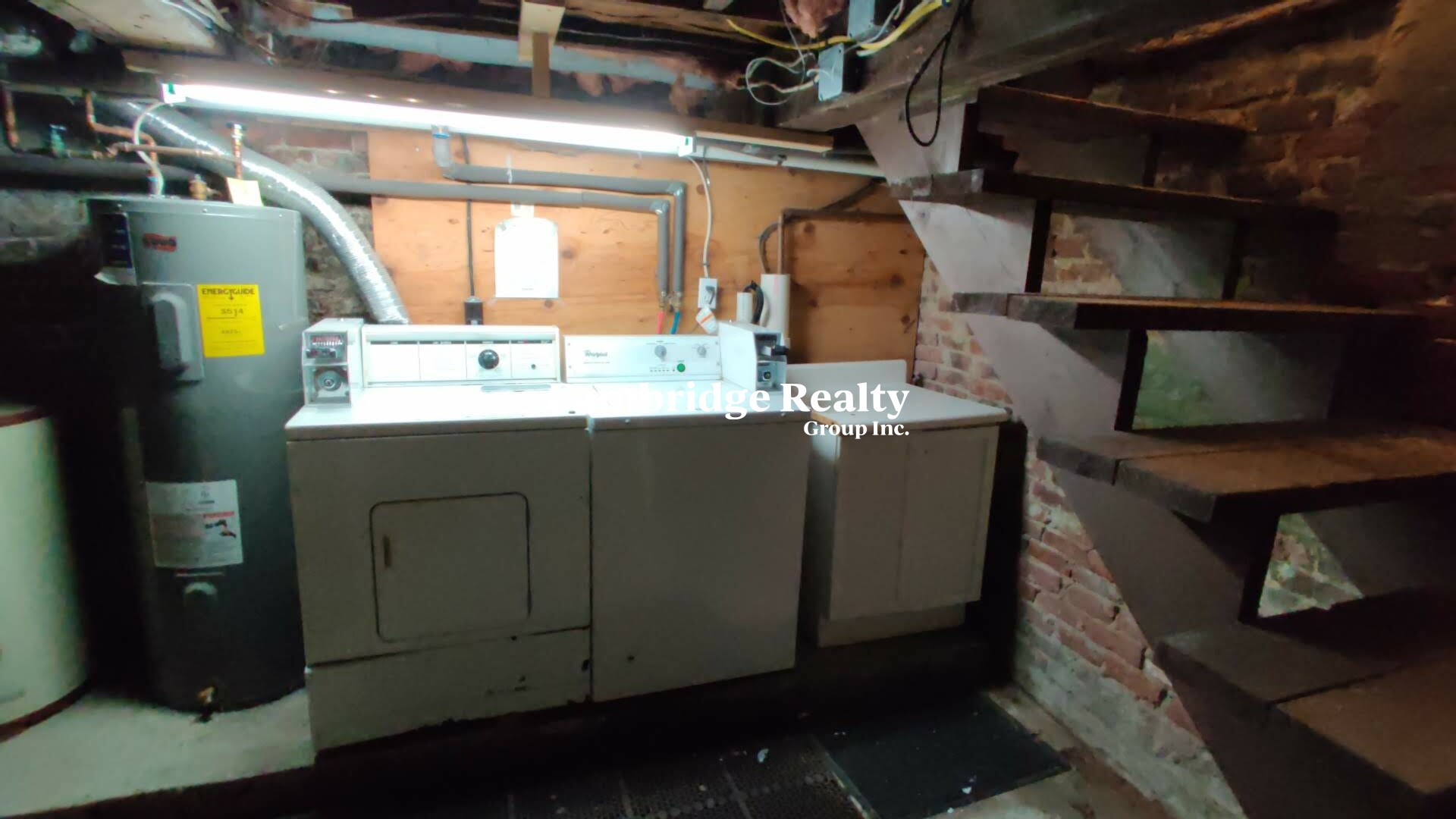 193 195 Mount Auburn St, Harvard Square