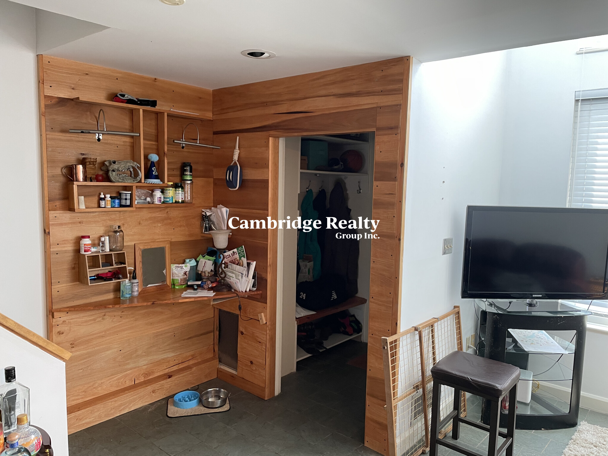 117 Governor Winthrop Rd, Ten Hills