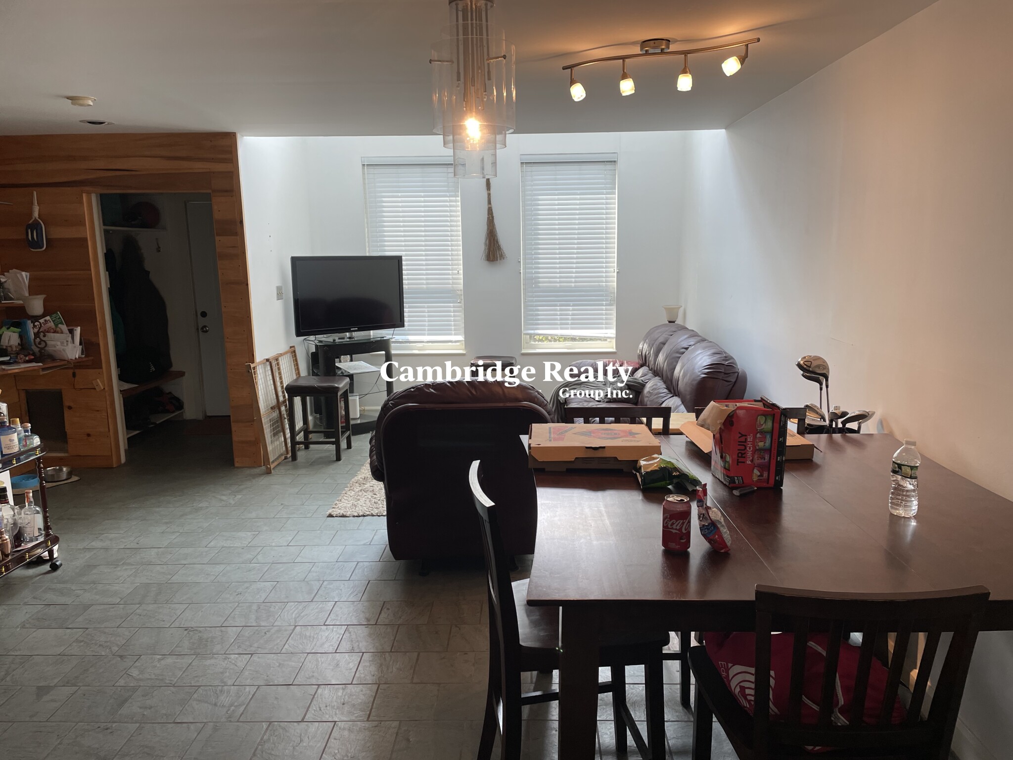 117 Governor Winthrop Rd, Ten Hills