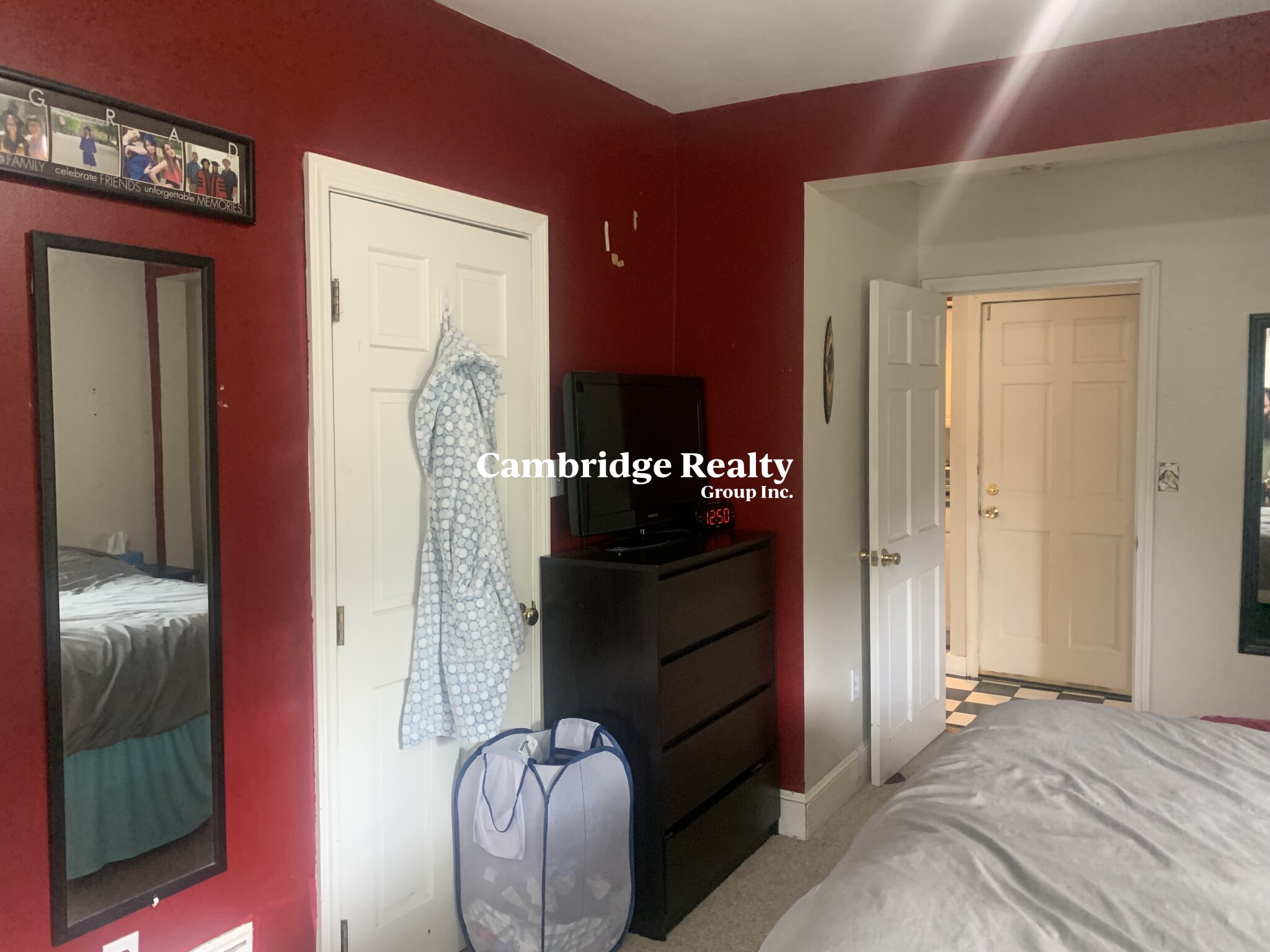 48 Orchard St, Medford