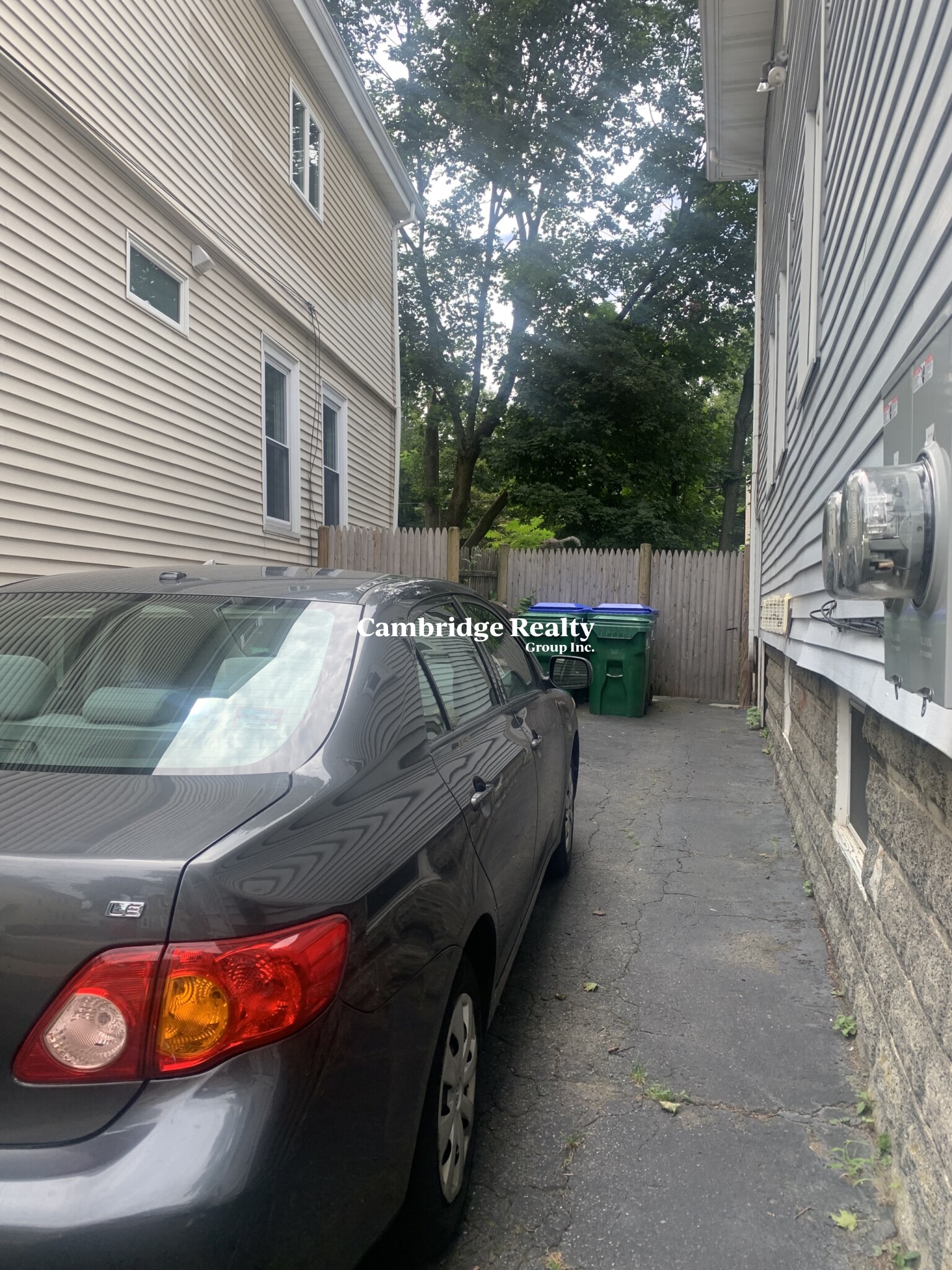 48 Orchard St, Medford