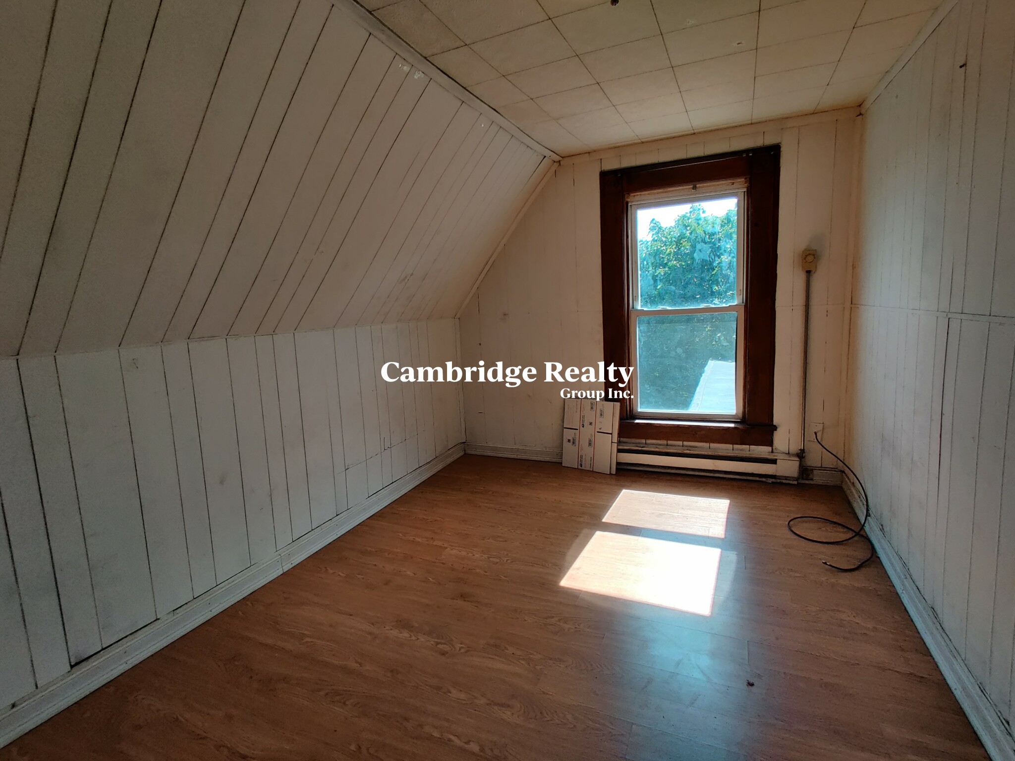 5 bed, 1 bath apartment for rent at 594 Broadway Unit 2, Ball Square — photo 13 of 20