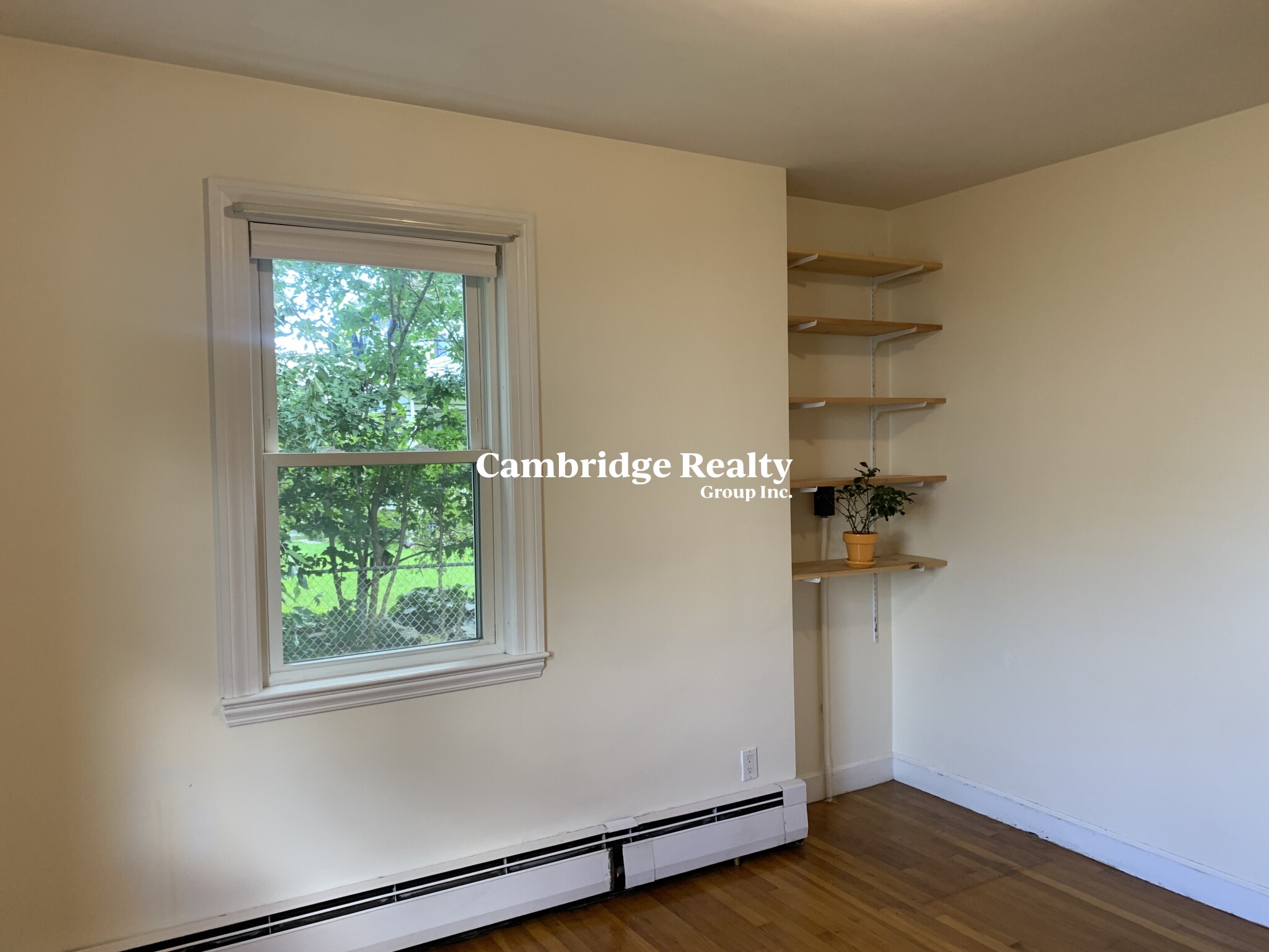 50 Marion Rd, Arlington