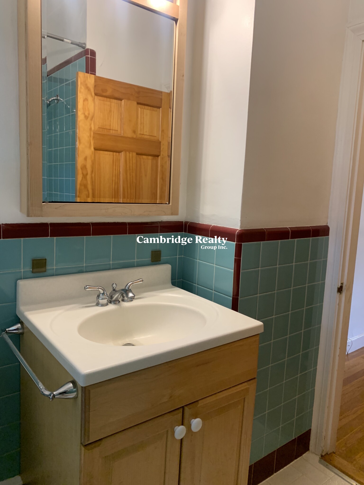 50 Marion Rd, Arlington