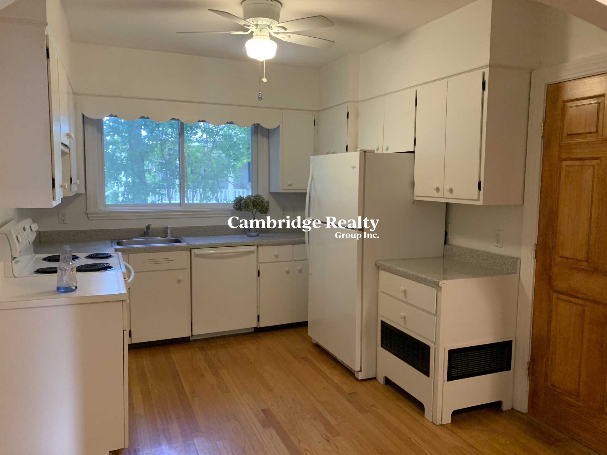 50 Marion Rd, Arlington