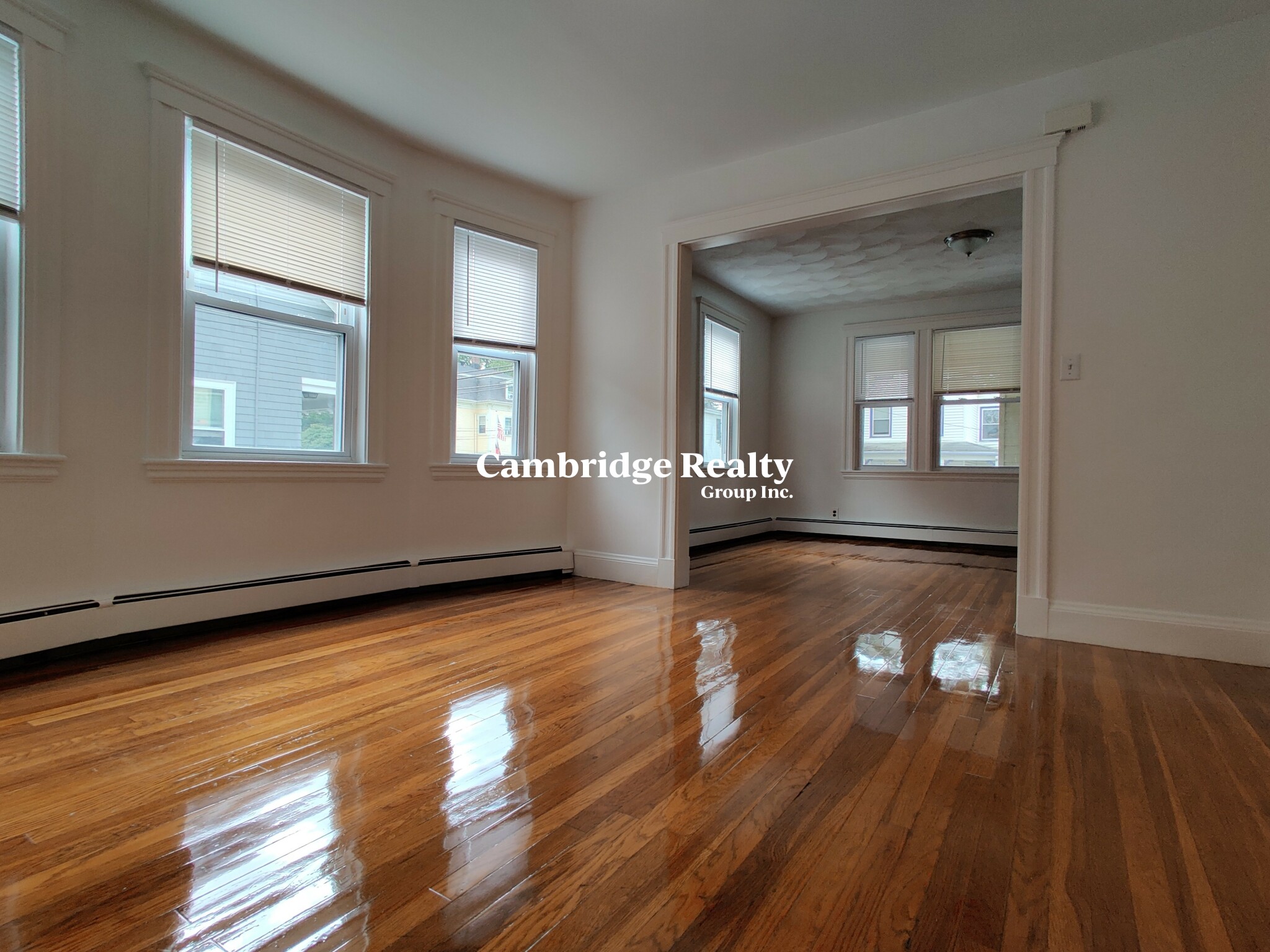 25 Conwell Ave, West Somerville