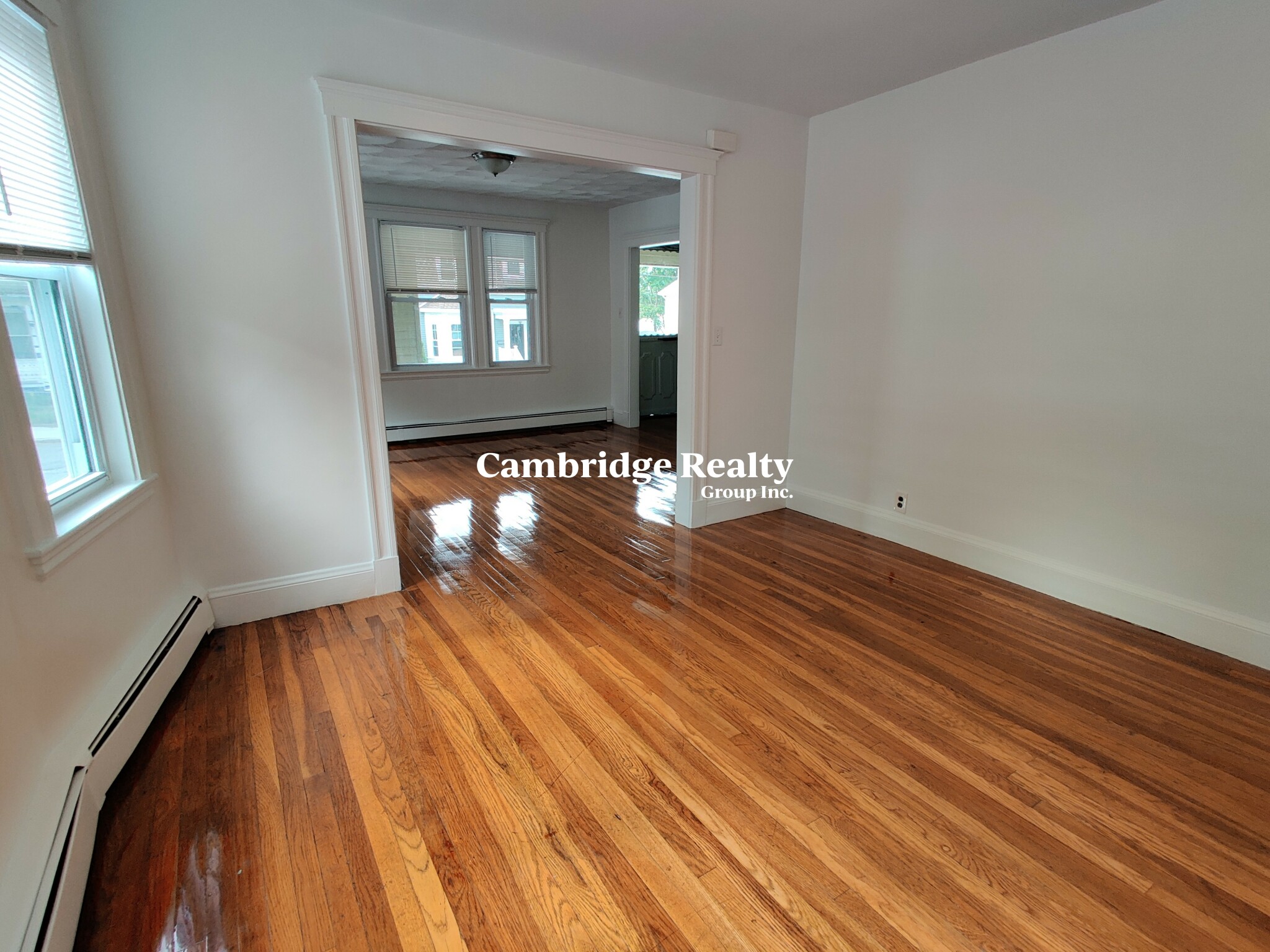 25 Conwell Ave, West Somerville