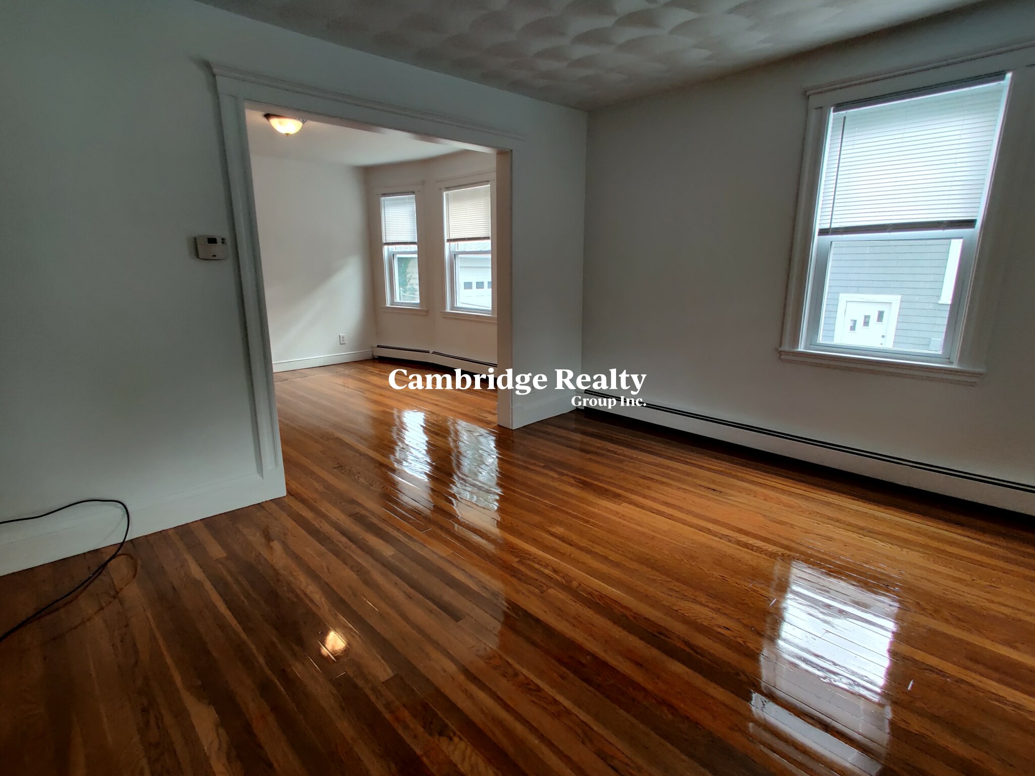 25 Conwell Ave, West Somerville