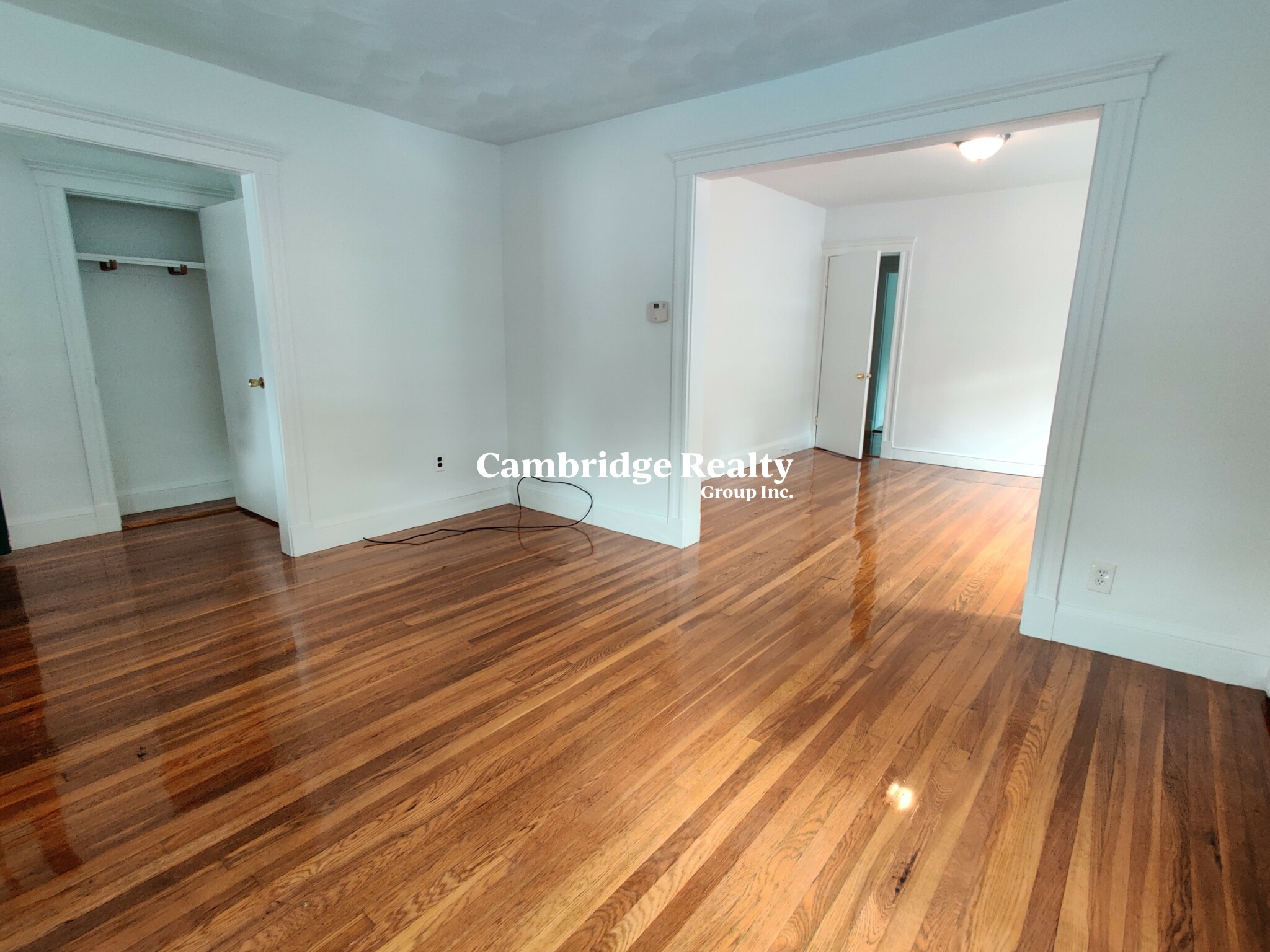 25 Conwell Ave, West Somerville