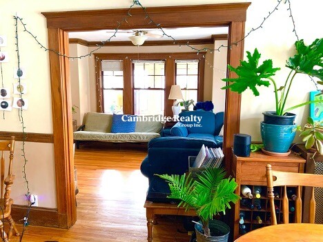 48 Cleveland St, Arlington